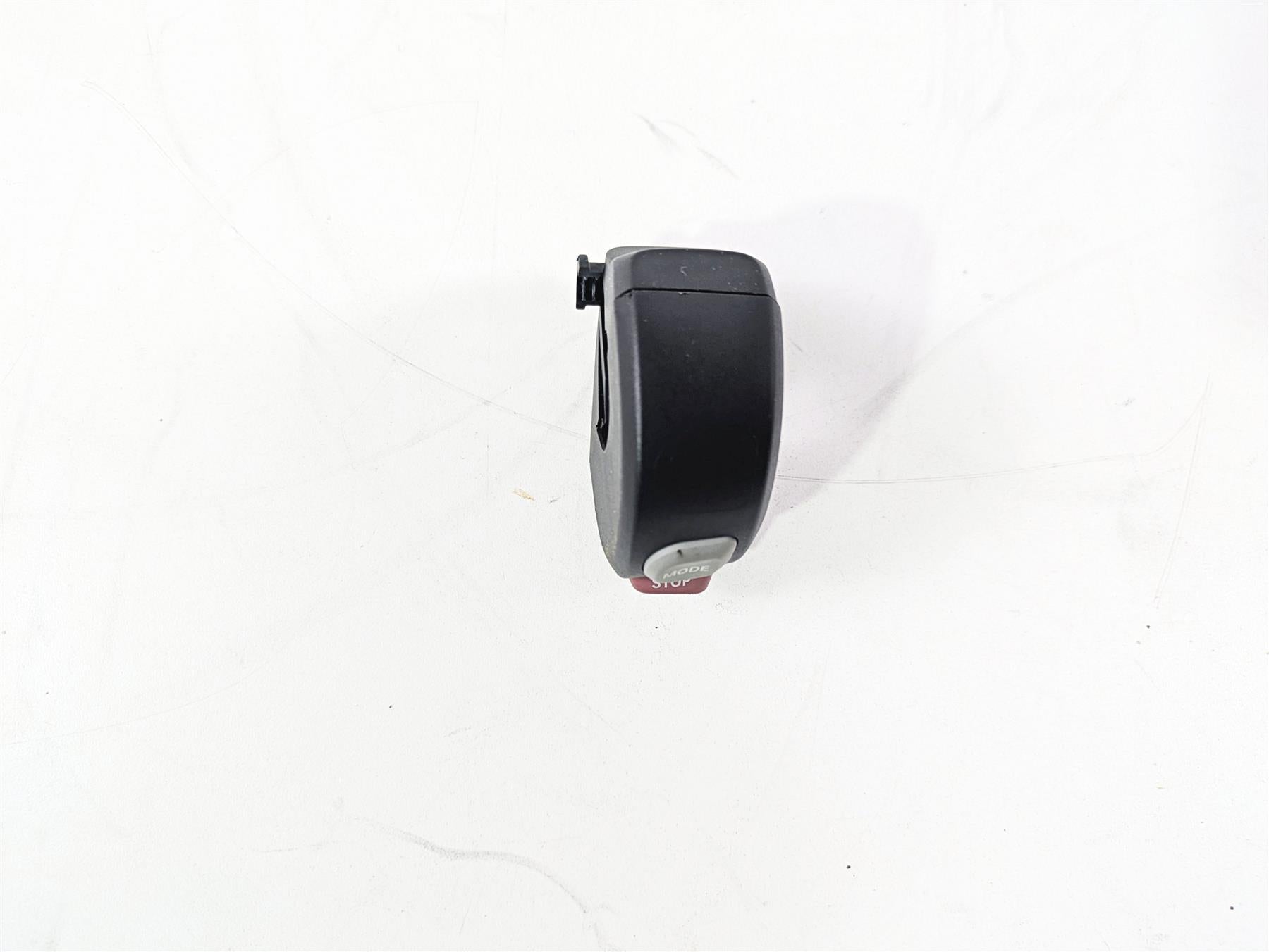 2016 BMW R1200RT K52 Right Hand Control Switch Start Kill 61318546182 {{ shop.shopifyCountryName }} - Mototech271