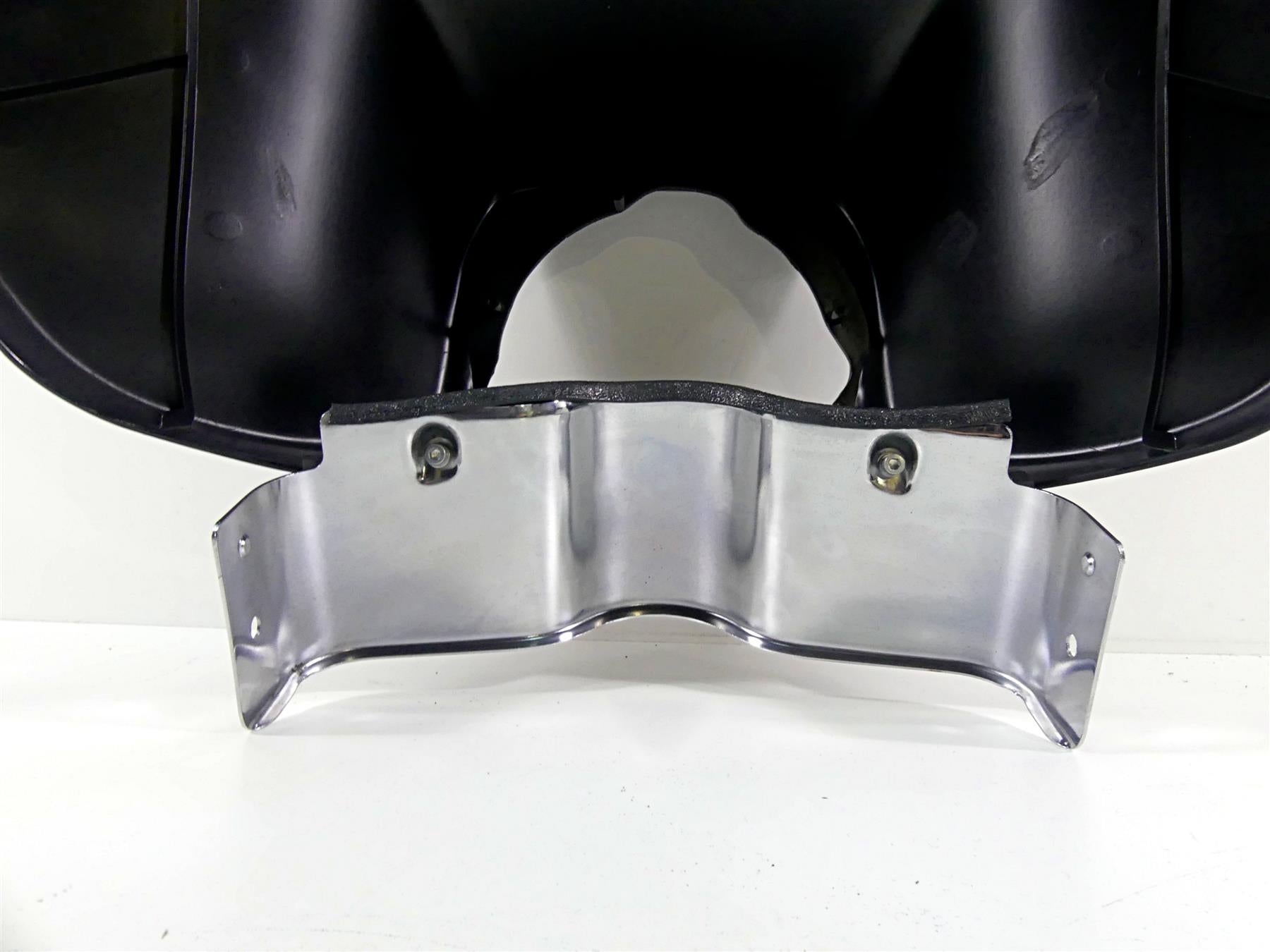 2003 Harley Touring FLHTCI E-Glide 100TH Front Outer Fairing Cover Cowl 58236-96 {{ shop.shopifyCountryName }} - Mototech271