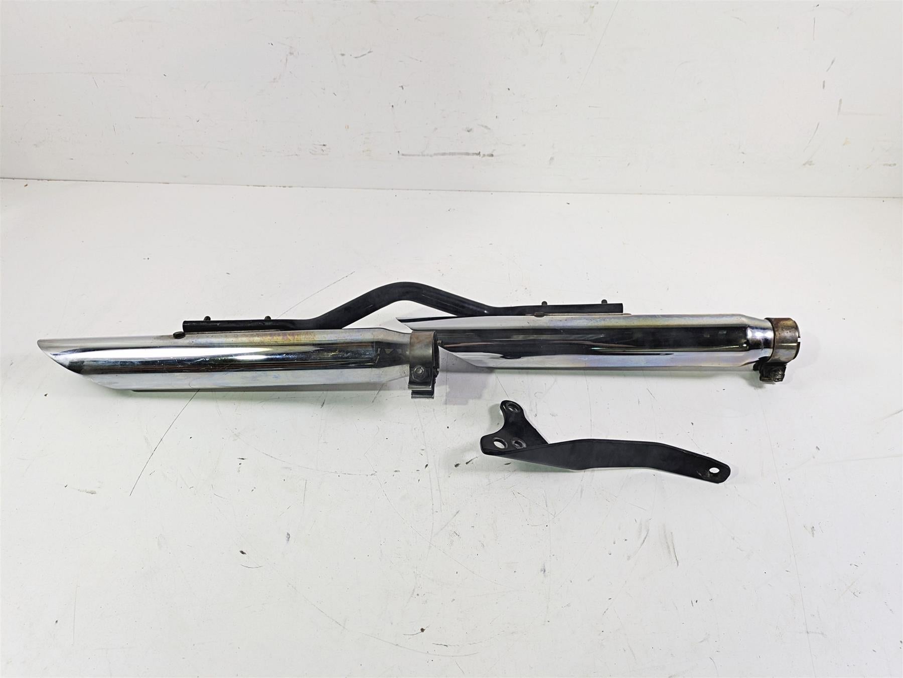 2002 Harley Dyna FXDL Low Rider Slash Cut Exhaust Muffler Set 65674-95 65695-95 {{ shop.shopifyCountryName }} - Mototech271