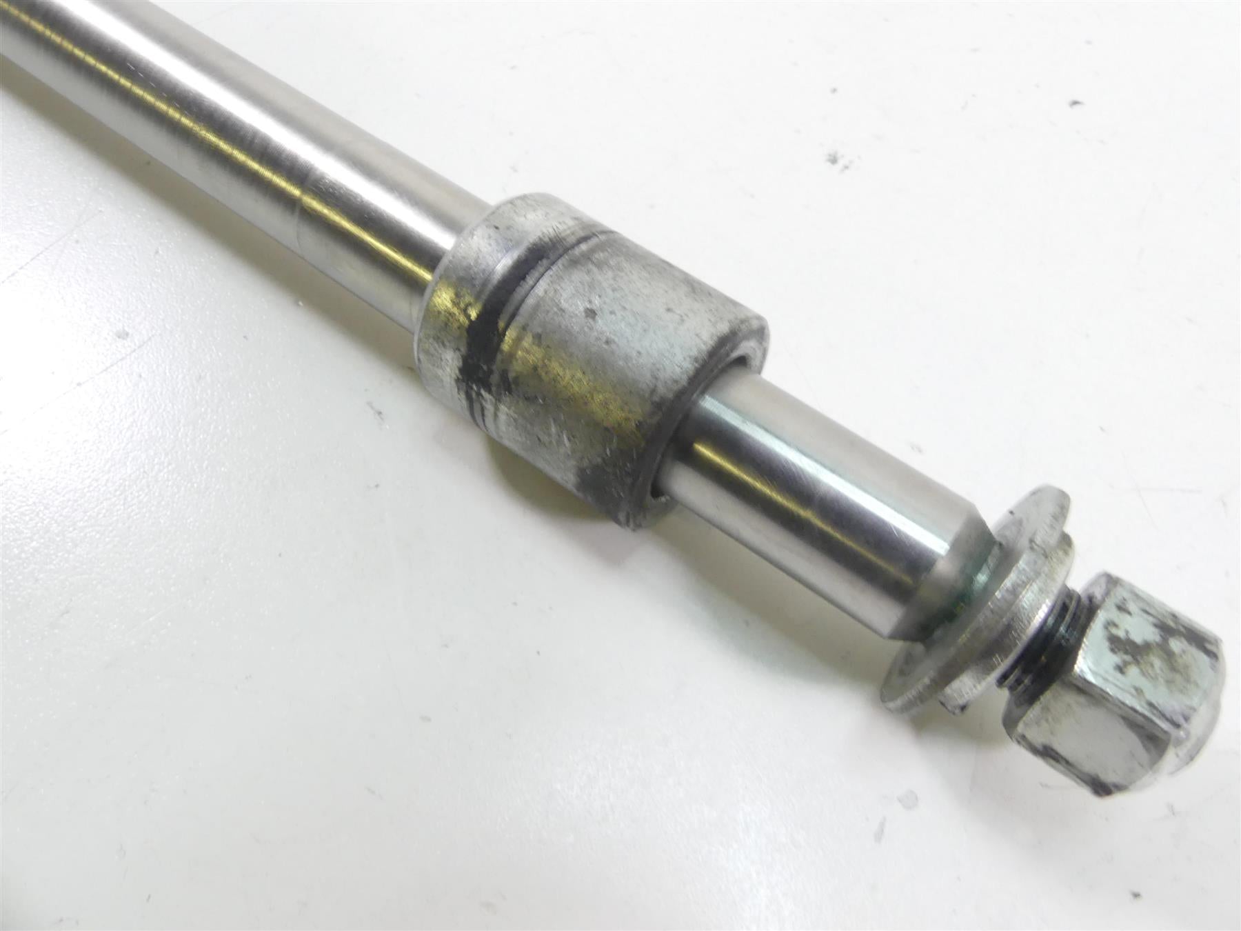 1999 Harley Touring FLHTCUI Electra Glide Front Wheel Spindle Axle 3/4" 43346-83 {{ shop.shopifyCountryName }} - Mototech271