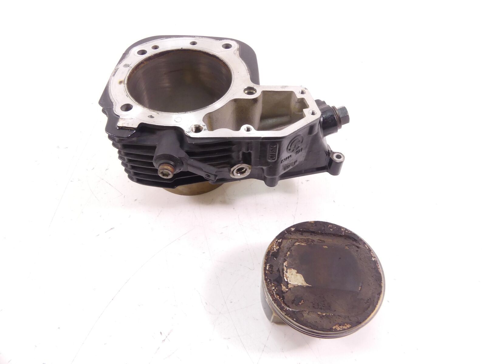 2008 BMW R1200GS K255 Adv Right Jug And Piston Cylinder 11117673574