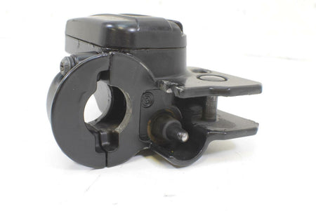 2013 Harley Touring FLHTCU Electra Glide Front Brake Master Cylinder 42862-06B {{ shop.shopifyCountryName }} - Mototech271