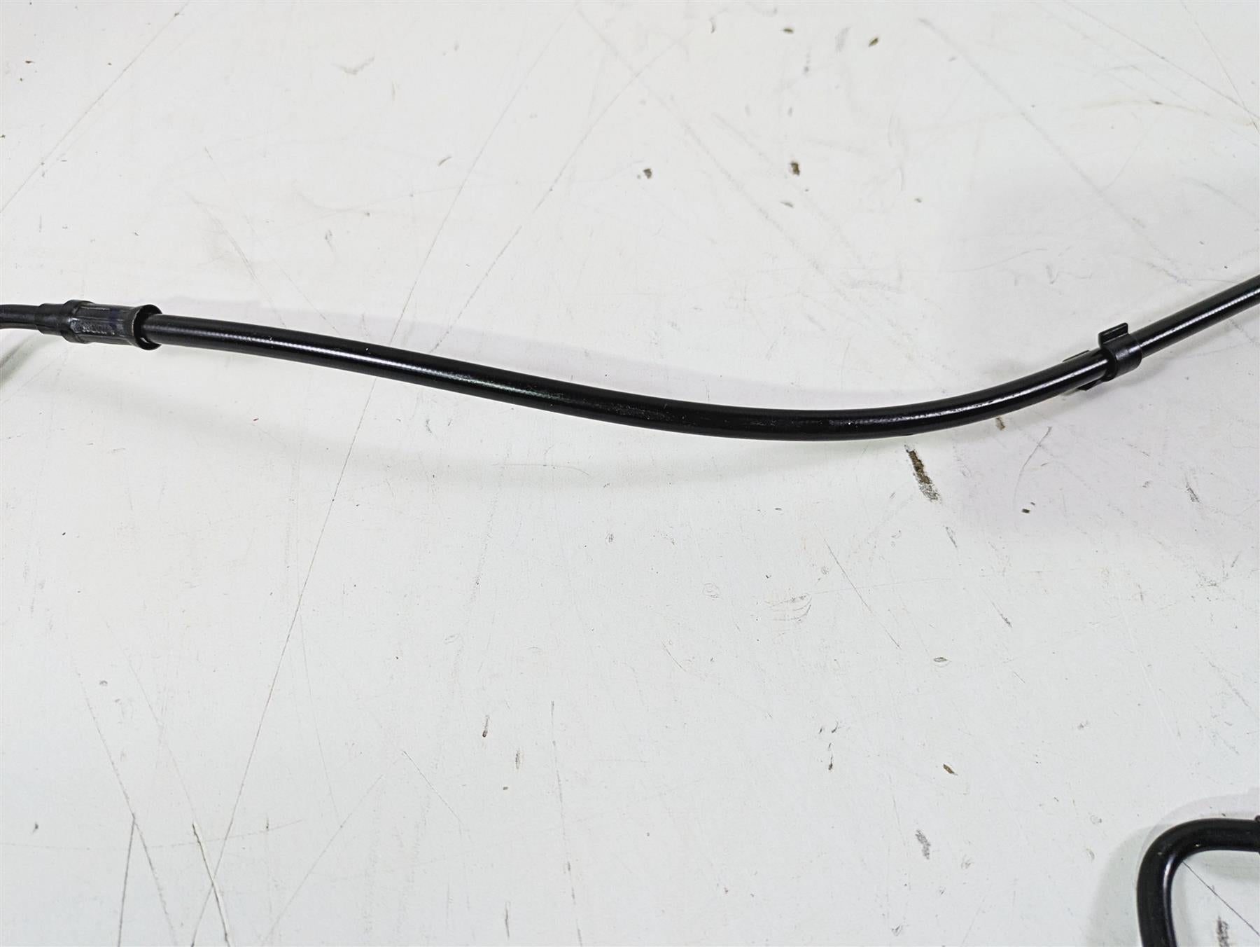2021 Aprilia RS660 Rear Abs Brake Line Hose Set 2B006459 2B006458 {{ shop.shopifyCountryName }} - Mototech271