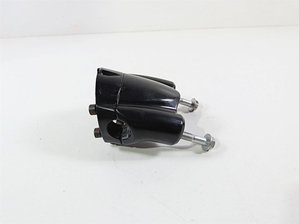 2011 Harley VRSCDX Night Rod Handlebar Steering Riser Holder 55999-06 55989-04 {{ shop.shopifyCountryName }} - Mototech271