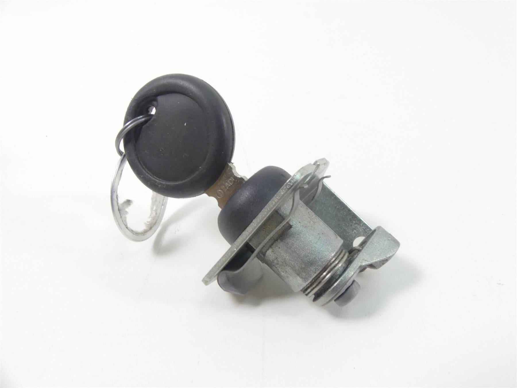 2016 Moto Guzzi V7 II Special 750 Ignition Switch Key Lock Tank Cap Set 883477 {{ shop.shopifyCountryName }} - Mototech271