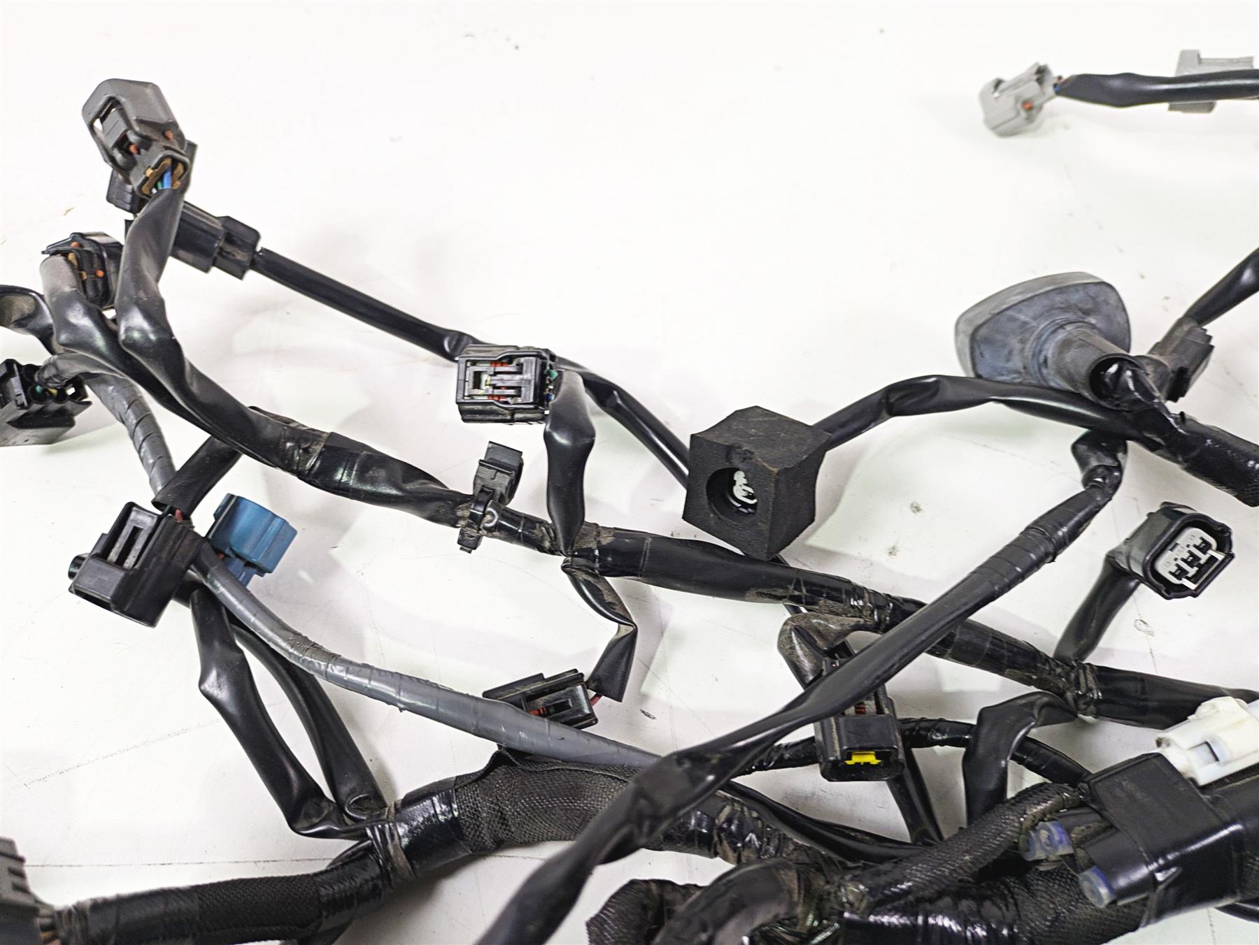 2022 Kawasaki ZR900RS Cafe Main Wiring Harness Loom - No Cuts 26031-2950 {{ shop.shopifyCountryName }} - Mototech271