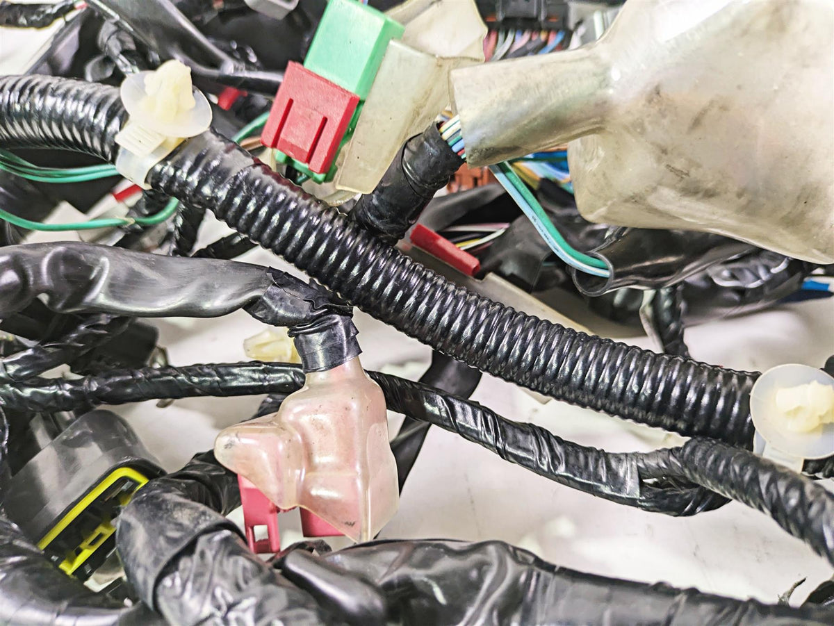2017 Honda CBR600RR Wiring Harness Loom -For Parts 32100-MJC-A00 {{ shop.shopifyCountryName }} - Mototech271