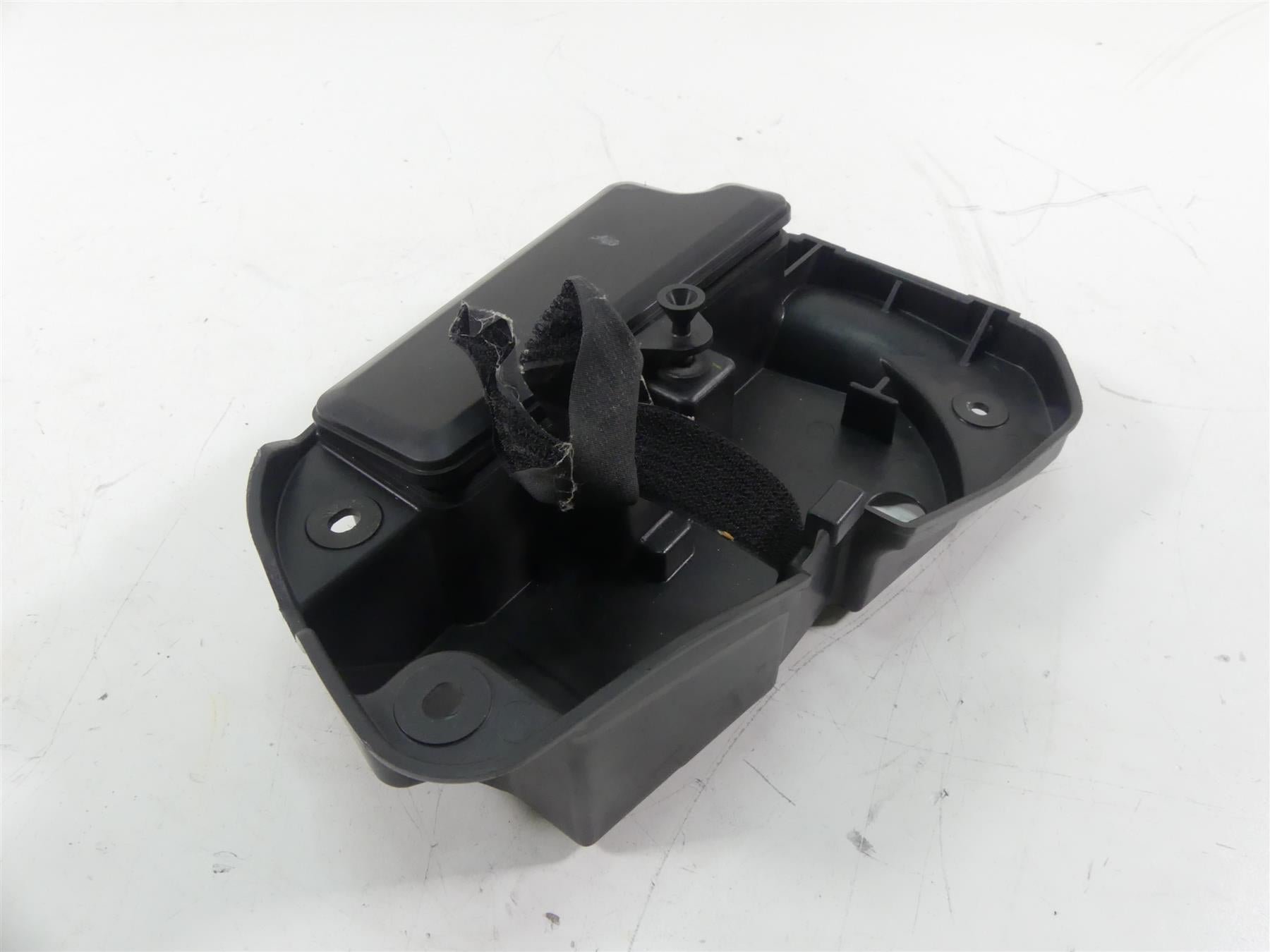 2004 Kawasaki VN1600 Meanstreak Tool Case & Battery Box 32098-1137 {{ shop.shopifyCountryName }} - Mototech271