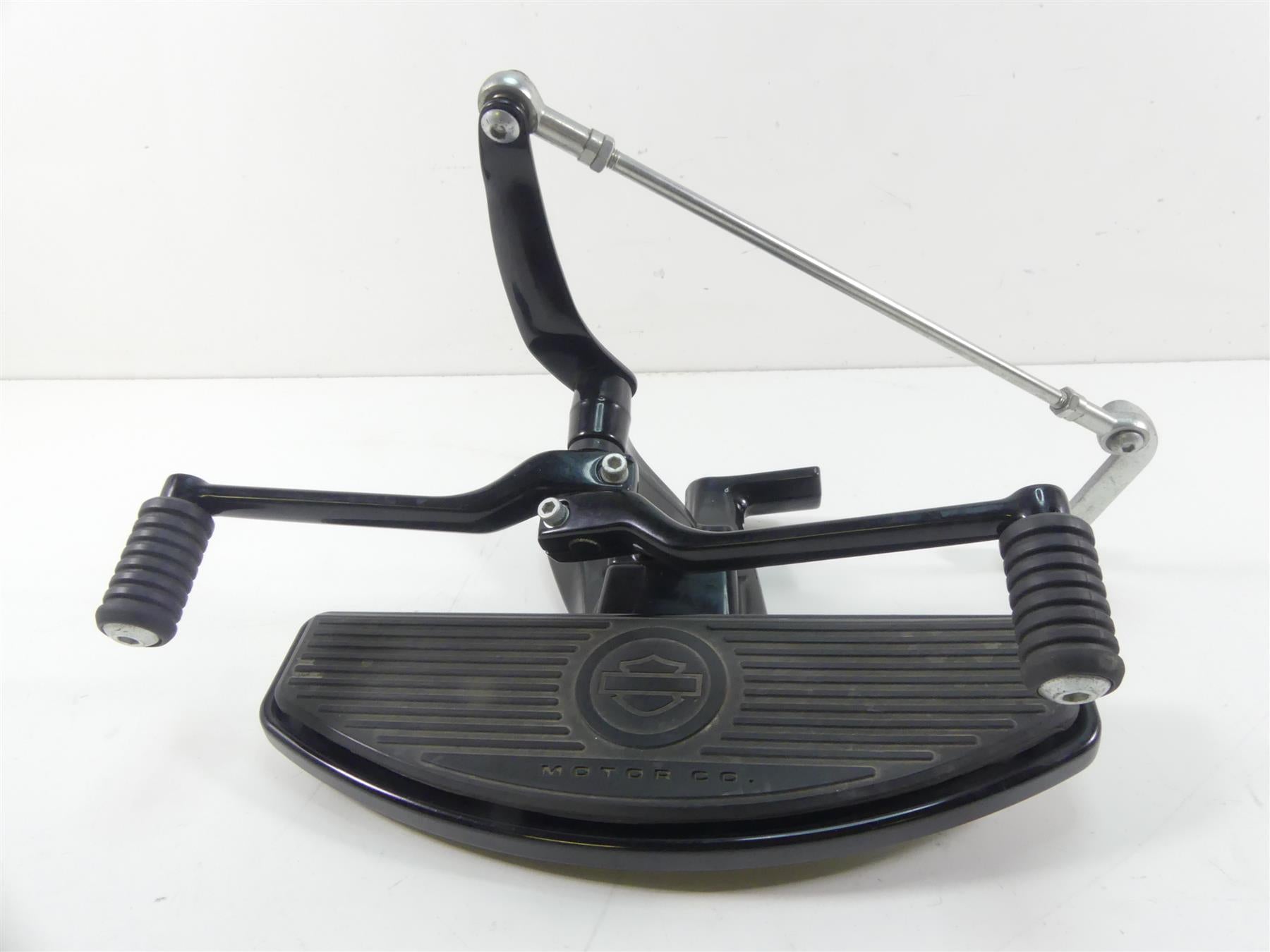 2019 Harley FLHC Softail Heritage Front Left Floor Board Shifter Set 50500630 {{ shop.shopifyCountryName }} - Mototech271