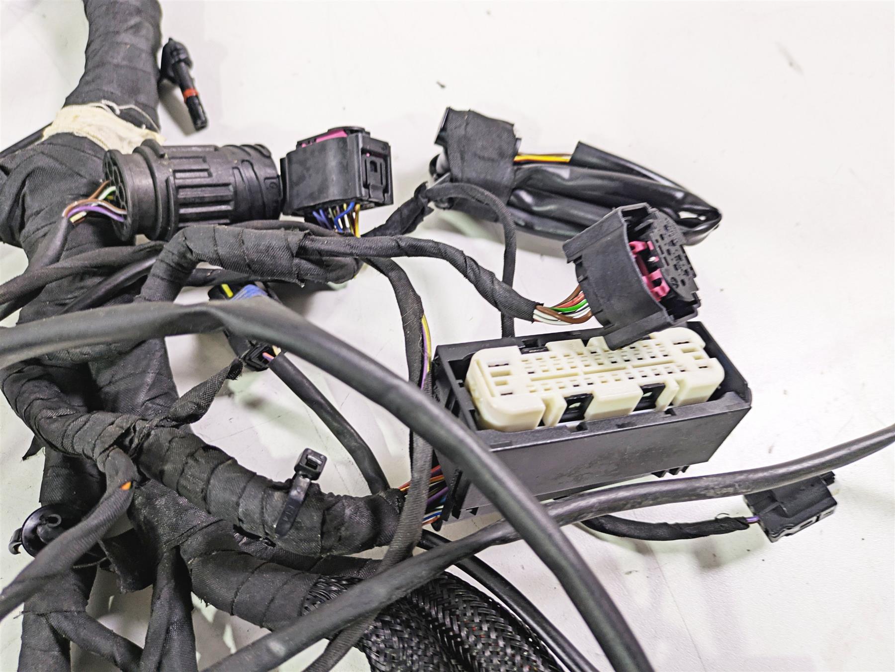 2015 BMW K1600 GT K48 Wiring Harness Loom - Read M 61118528411 or 61118528413 {{ shop.shopifyCountryName }} - Mototech271