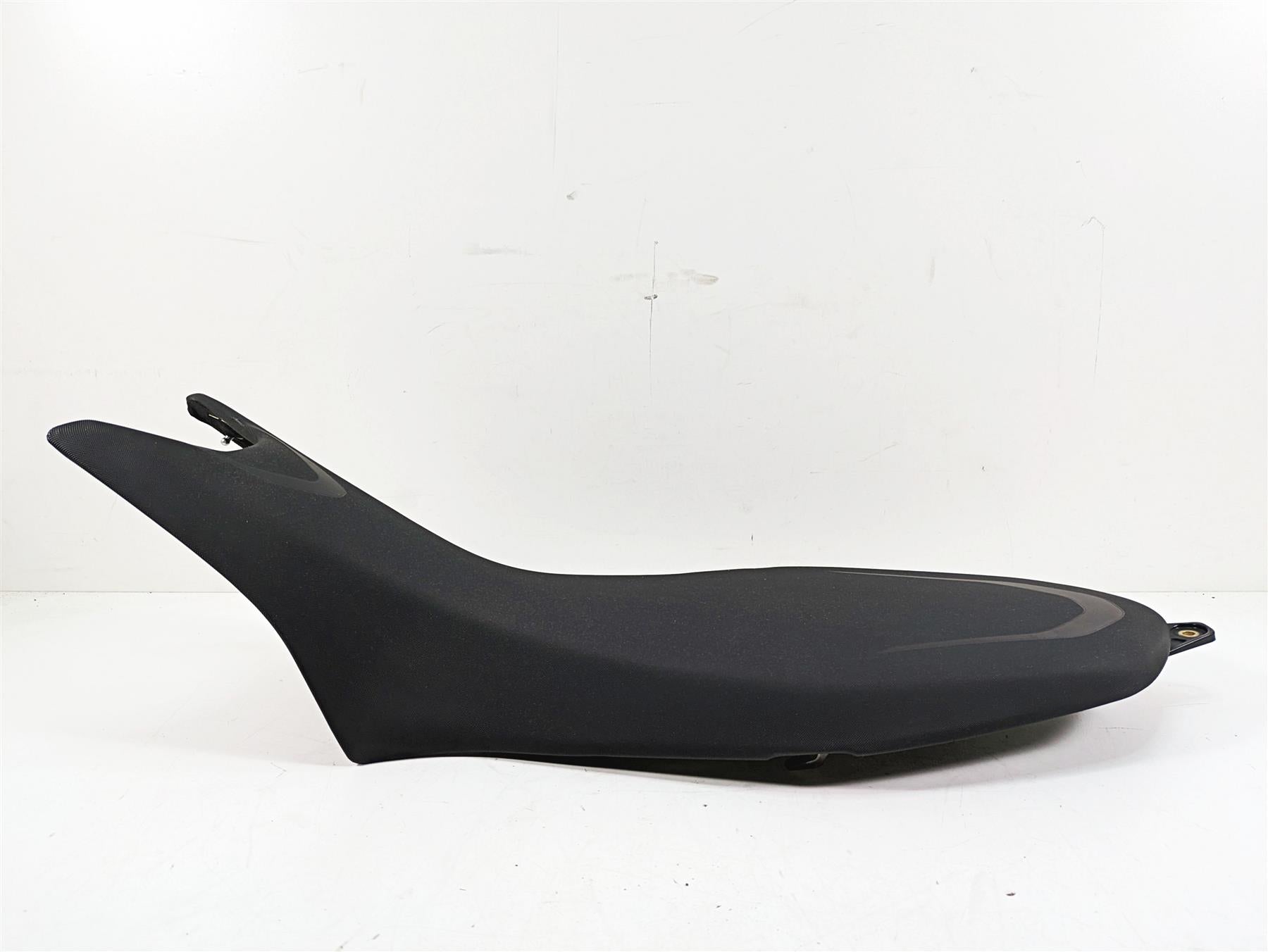2020 Ducati Hypermotard 950 SP Duo Driver Seat Saddle Normal Height 59522552AA {{ shop.shopifyCountryName }} - Mototech271