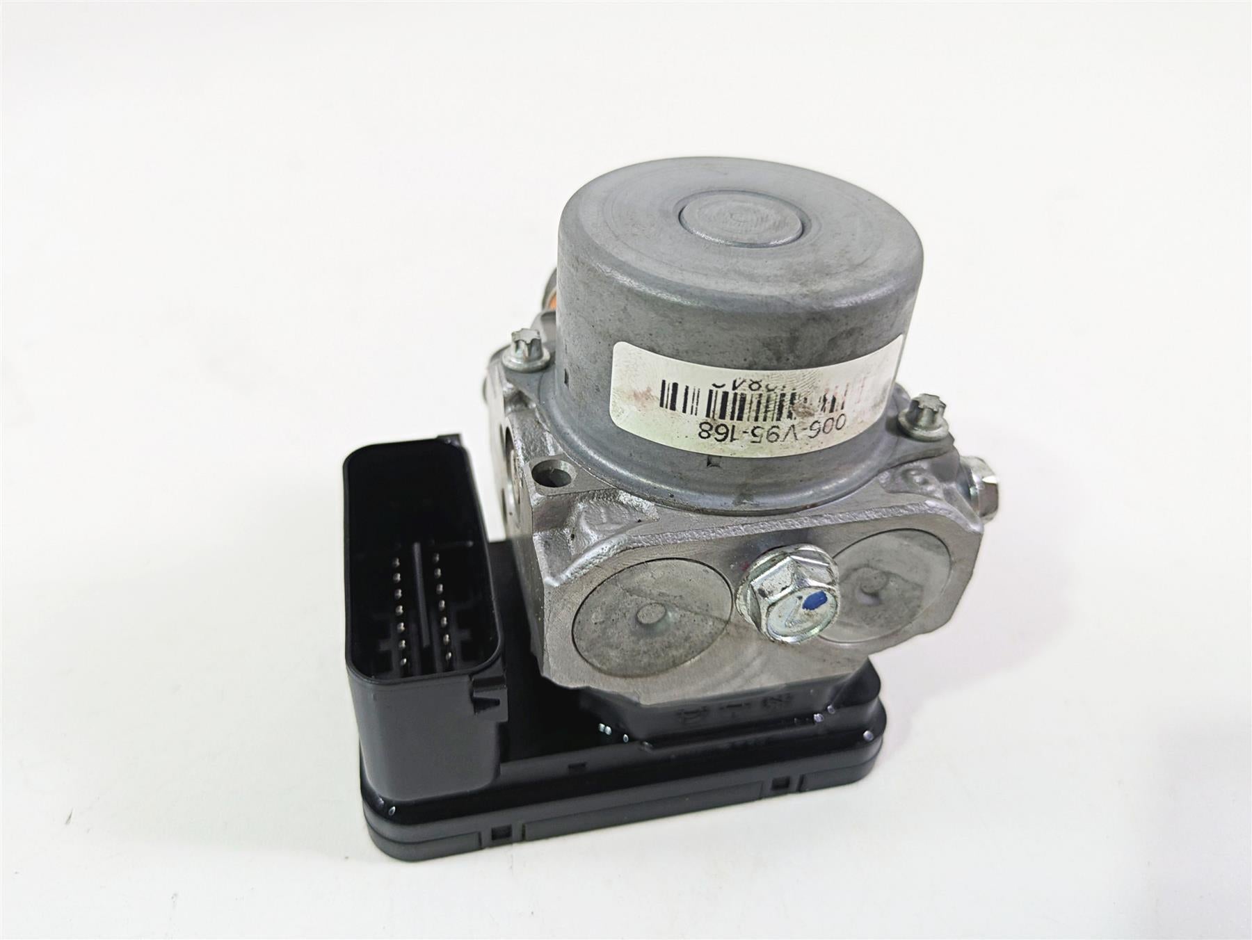 2020 Kawasaki Z900 ZR900 Abs Brake Pump Unit Module 16082-0810 {{ shop.shopifyCountryName }} - Mototech271