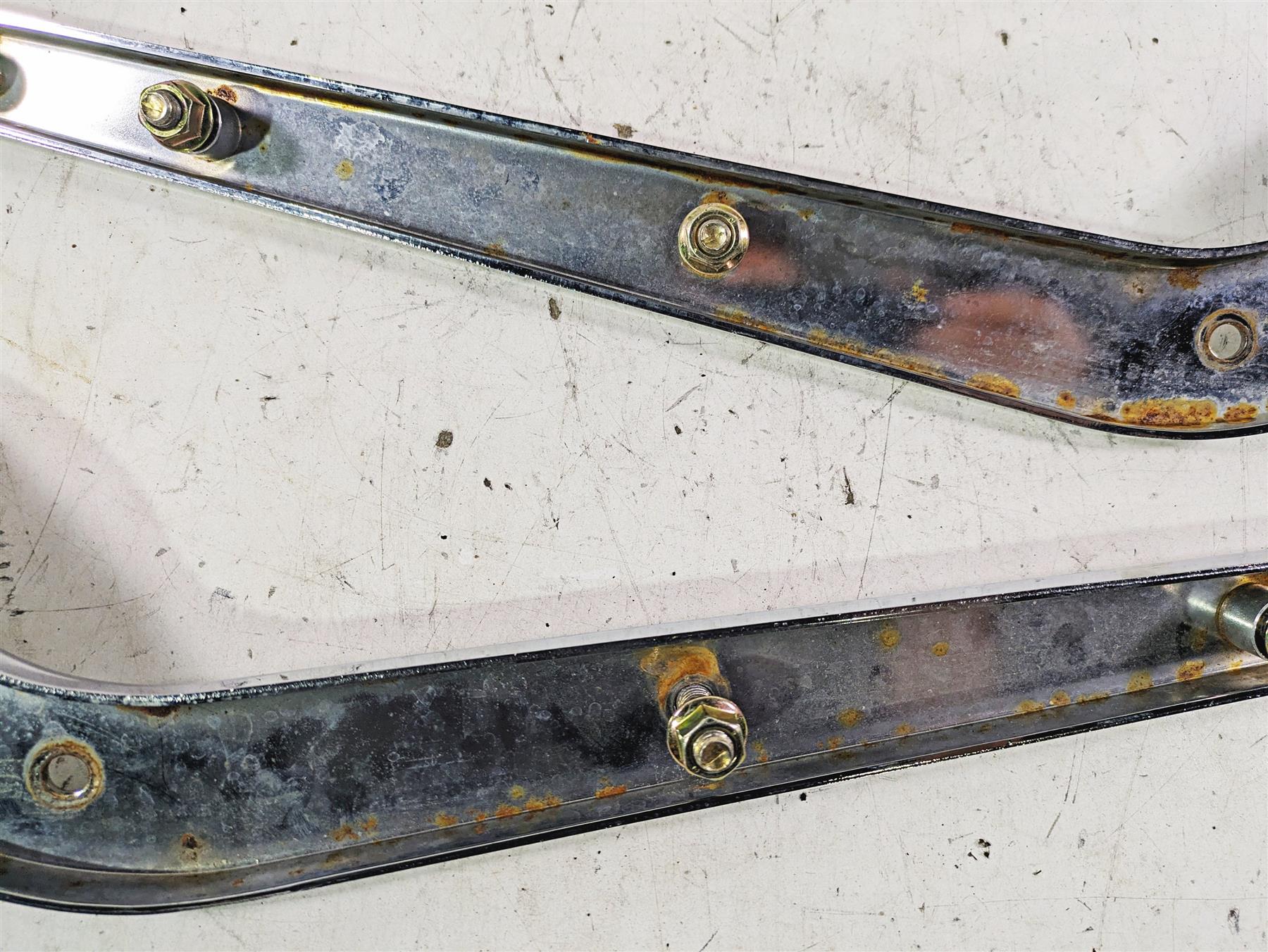 2002 Harley FLSTC Softail Heritage Rear Fender Chrome Braces 59955-00 59954-00 {{ shop.shopifyCountryName }} - Mototech271