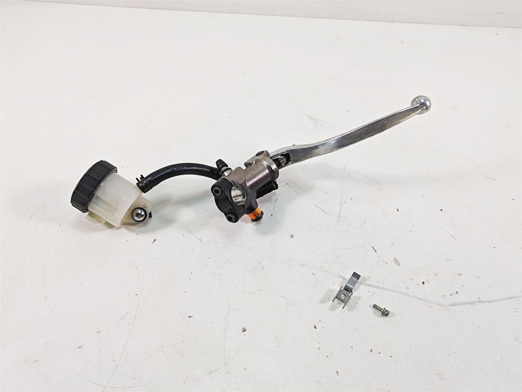 2007 Yamaha R1 YZFR1 16mm Brembo Front Brake Radial Master Cylinder 5SL-W2587-00 {{ shop.shopifyCountryName }} - Mototech271
