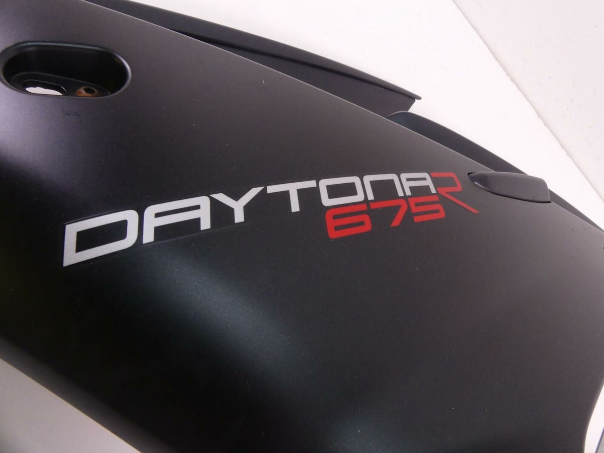 2017 Triumph Daytona 675R Left Main Fairing Cover Cowl T2309455 T2309456 {{ shop.shopifyCountryName }} - Mototech271