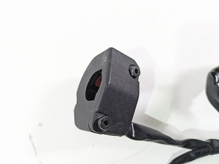 2022 Kawasaki ZR900RS Cafe Right Hand Start Stop Control Switch 46091-0508 {{ shop.shopifyCountryName }} - Mototech271