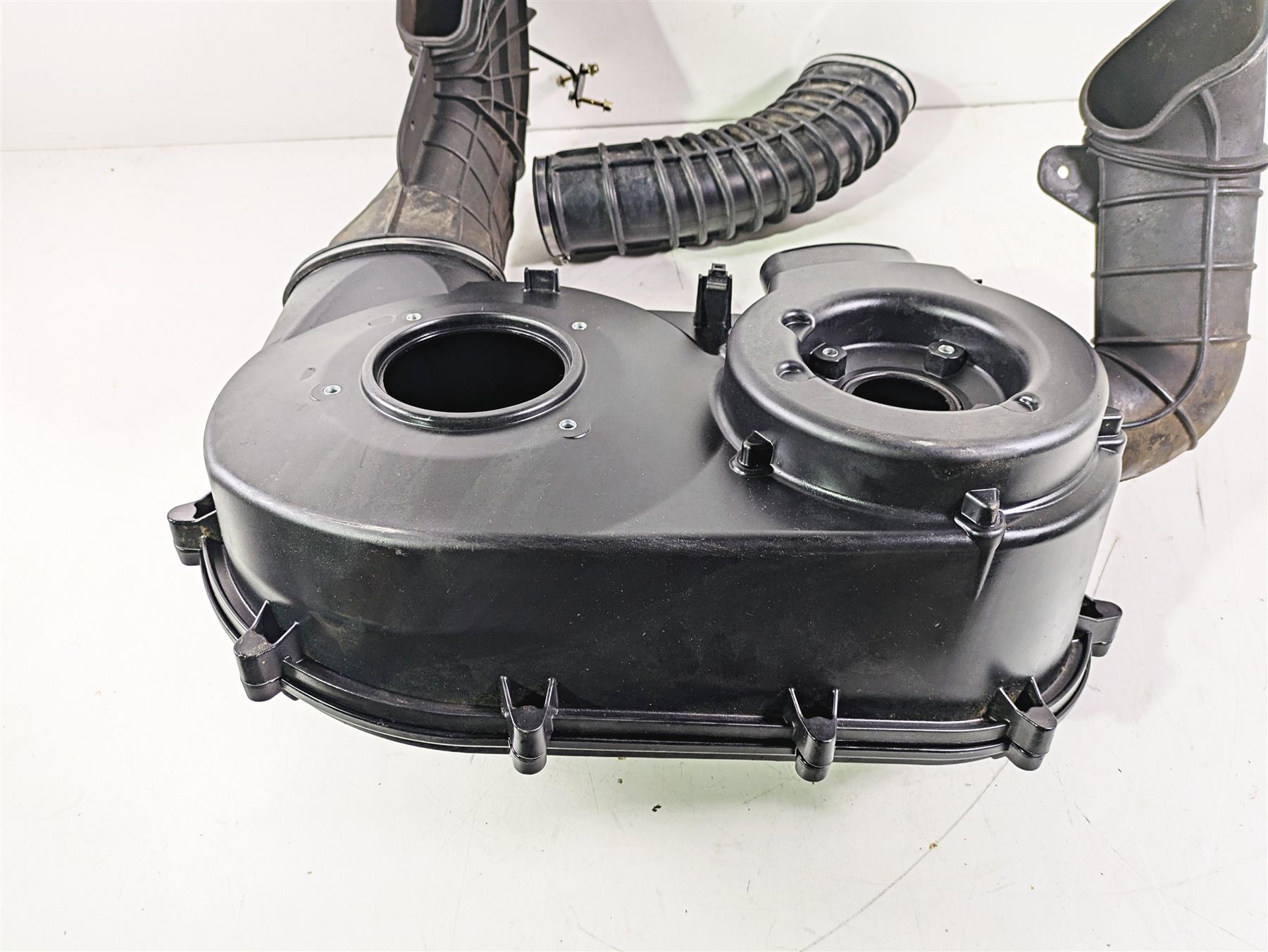2018 Can Am Maverick X3 XRC Turbo R Inner Outer Clutch Cover 420212605 420212508 {{ shop.shopifyCountryName }} - Mototech271