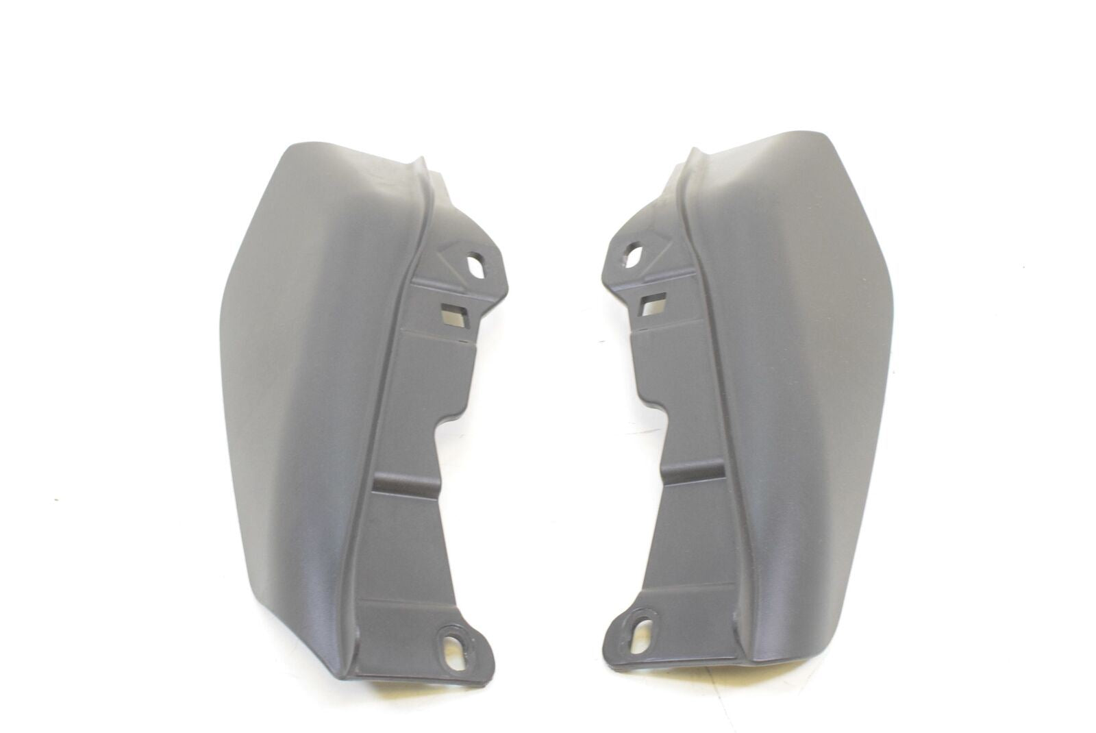2012 Harley Touring FLHX Street Glide Engine Side Wing Cover Set {{ shop.shopifyCountryName }} - Mototech271