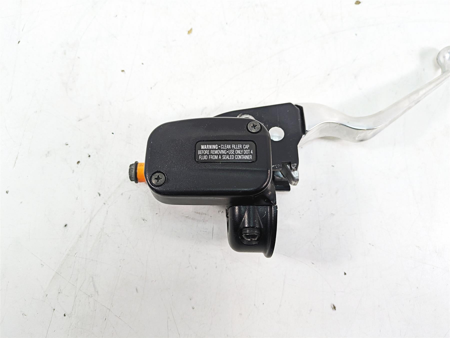 2020 Harley Softail FXBB Street Bob Front Brake Master Cylinder 1/2" 41700233 {{ shop.shopifyCountryName }} - Mototech271