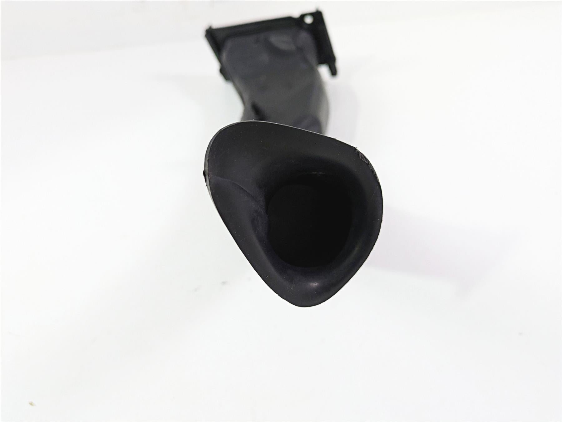 2009 BMW R1200RT K26 Air Intake Manifold Tube Snorkel 13717677659 {{ shop.shopifyCountryName }} - Mototech271