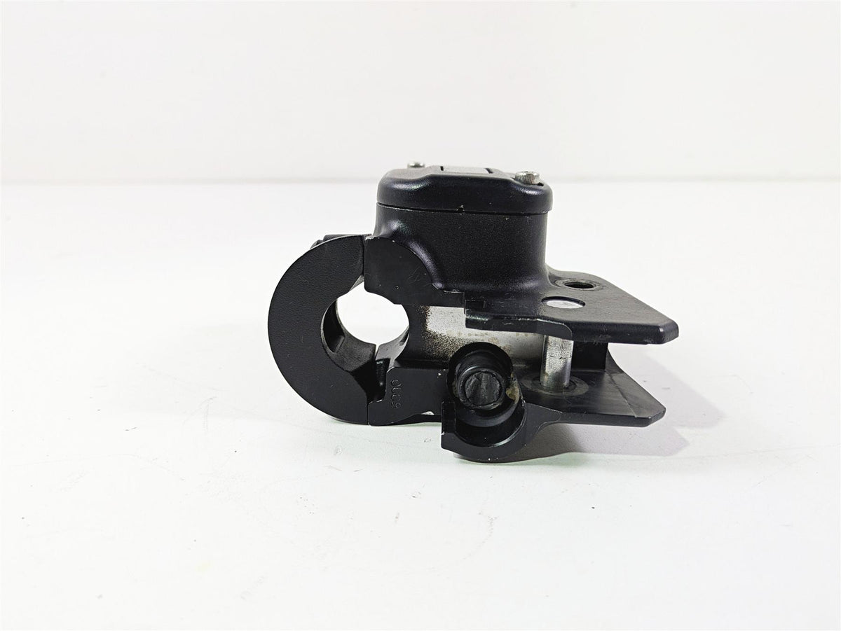 2020 Harley Softail FXST Standard Front Brake Master Cylinder 1/2" 41700233 {{ shop.shopifyCountryName }} - Mototech271