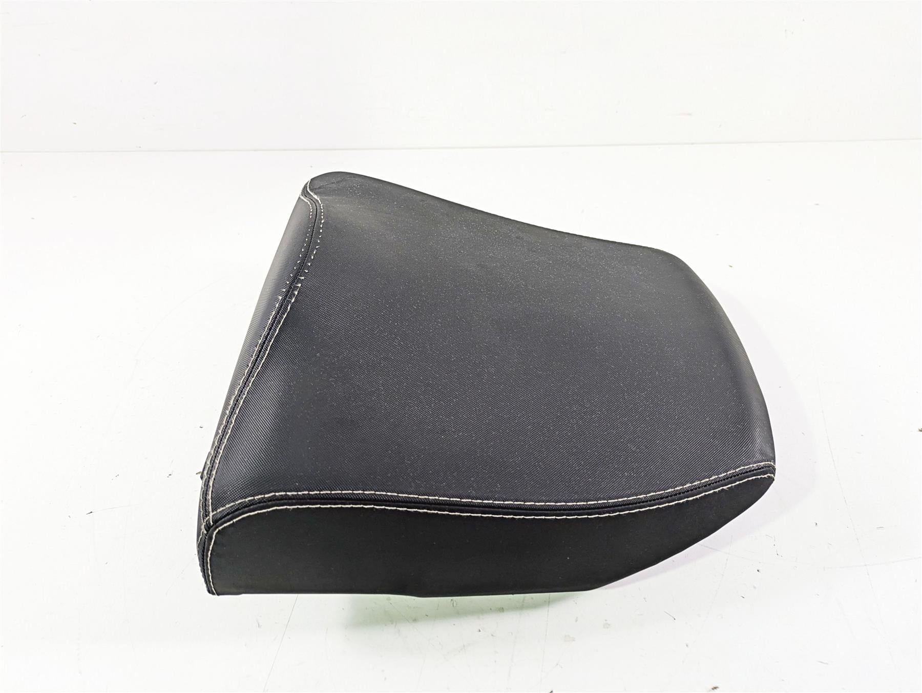 2016 Moto Guzzi Stelvio 1200 8V NTX Rear Passenger Seat Saddle - Read 88621100A2 {{ shop.shopifyCountryName }} - Mototech271