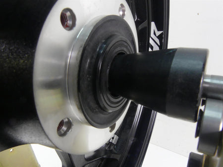 2012 Kawasaki ZX1400 ZX14R Ninja Front 17x3.5 Wheel Rim -Read 41073-0573-18F {{ shop.shopifyCountryName }} - Mototech271