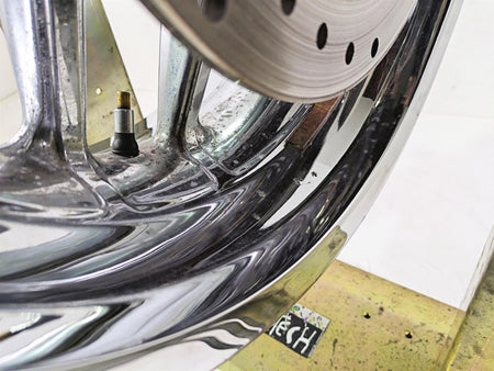 2013 Harley VRSCF Muscle Rod 18x8 Straight Chrome Rear Wheel Rim 40900079 {{ shop.shopifyCountryName }} - Mototech271
