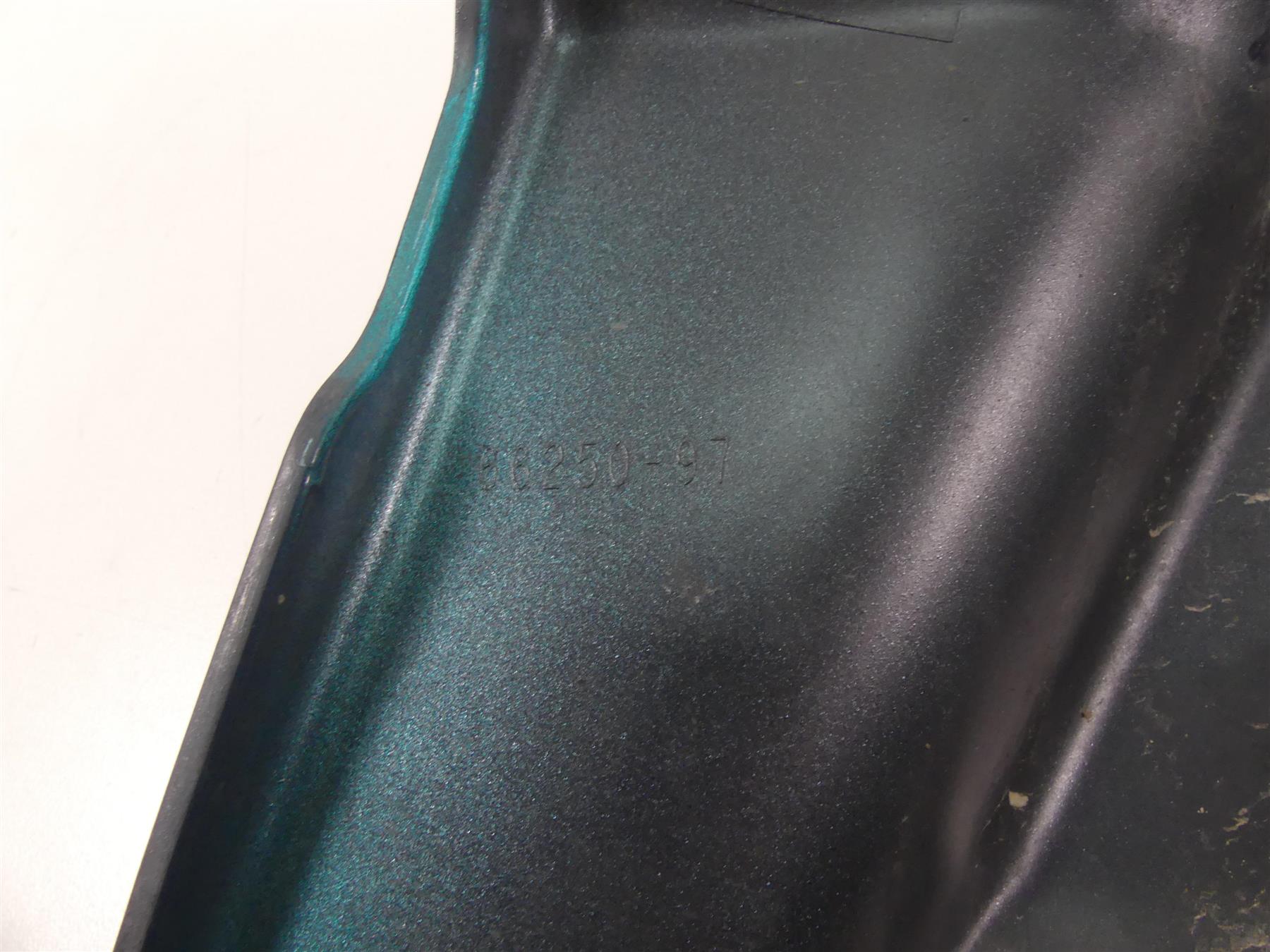 2005 Harley Touring CVO FLHTCSE Electra Glide Left Right Side Cover Set 66620-05 {{ shop.shopifyCountryName }} - Mototech271