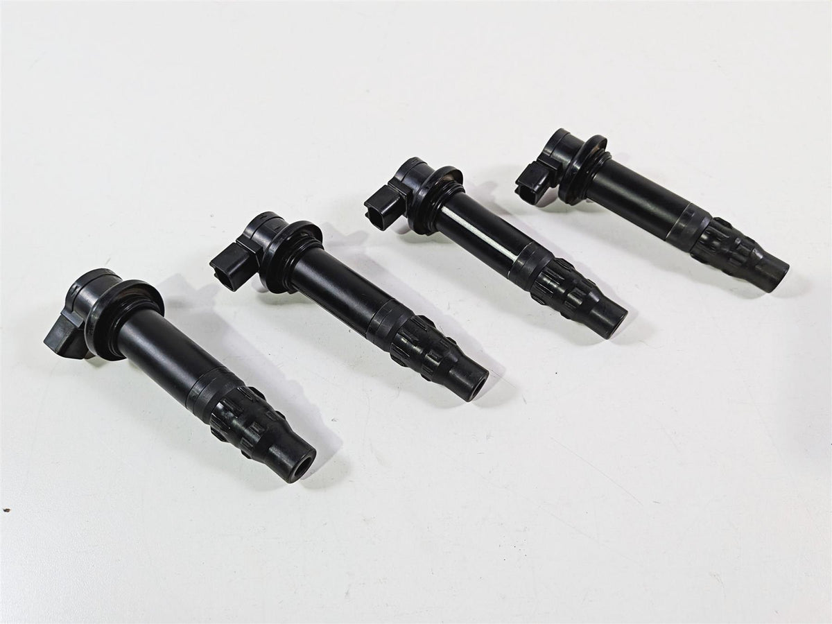 2024 Yamaha YZF R1 RN65 Ignition Coil Stick Coils Set 2CR-82310-00-00 {{ shop.shopifyCountryName }} - Mototech271