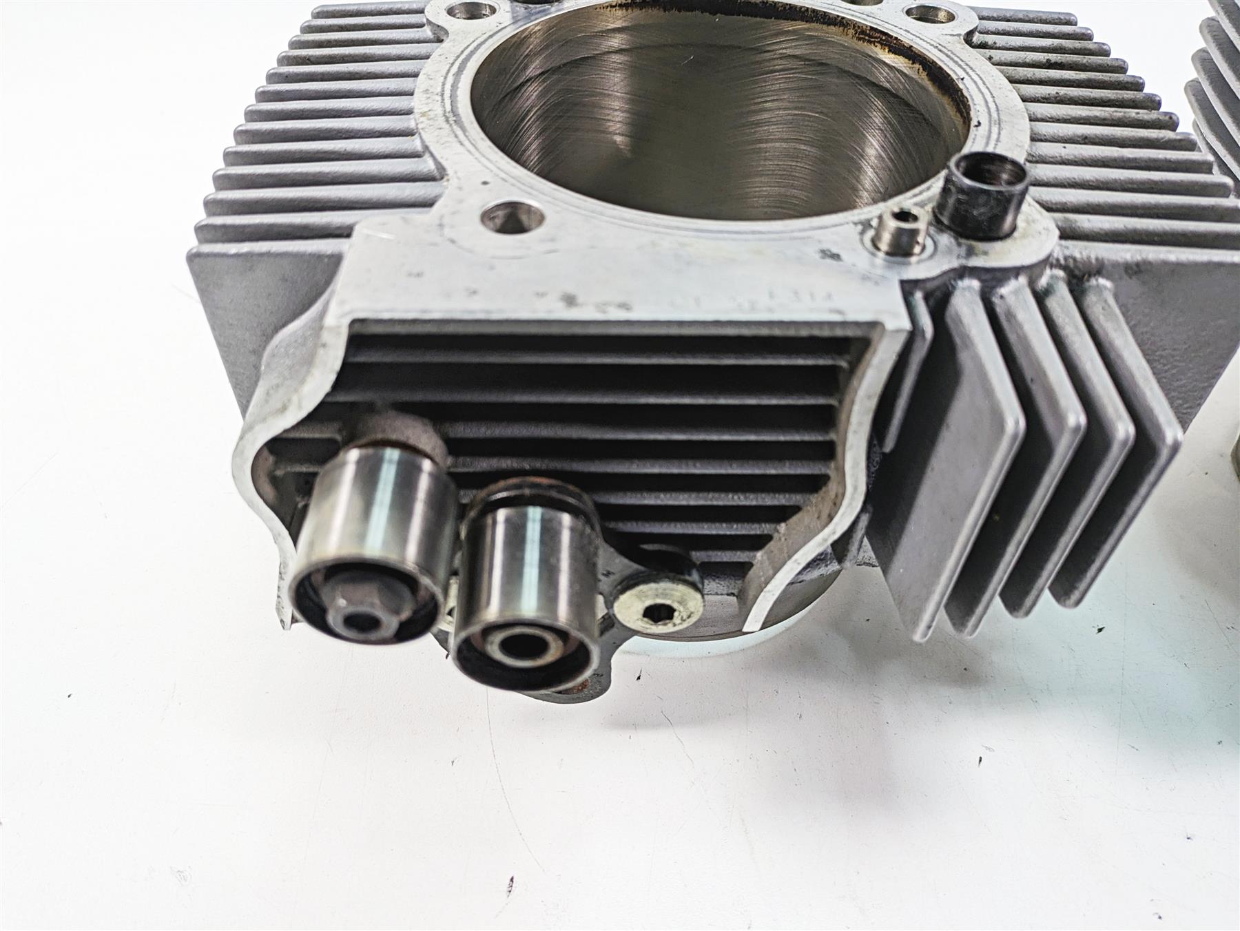 2011 Ducati Hypermotard 1100 Evo SP Cylinder Jug Piston Set 12021642A {{ shop.shopifyCountryName }} - Mototech271