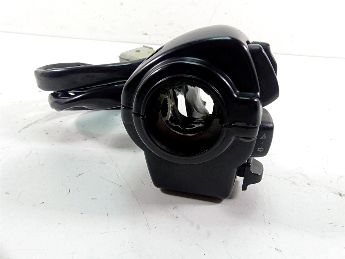 2011 Harley Touring FLTRX Road Glide Left Hand Audio Control Switch 71682-06A {{ shop.shopifyCountryName }} - Mototech271