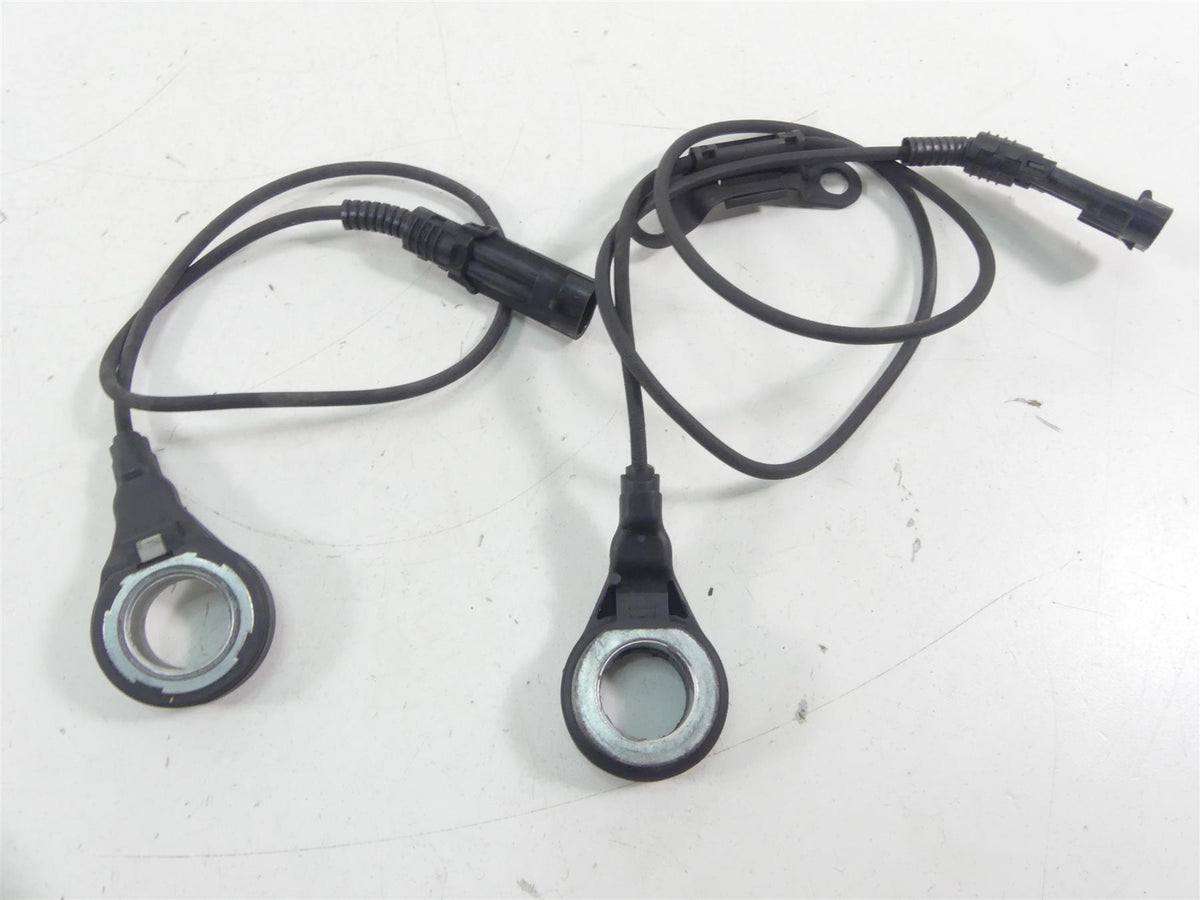 2017 Harley Touring FLHTKL Electra Glide Abs Wheel Speed Sensor Set 32700015 {{ shop.shopifyCountryName }} - Mototech271