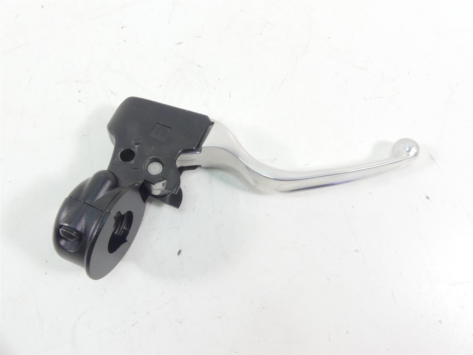 2021 Harley Softail FXBBS 114 Street Bob Clutch Perch & Lever 36700200 {{ shop.shopifyCountryName }} - Mototech271