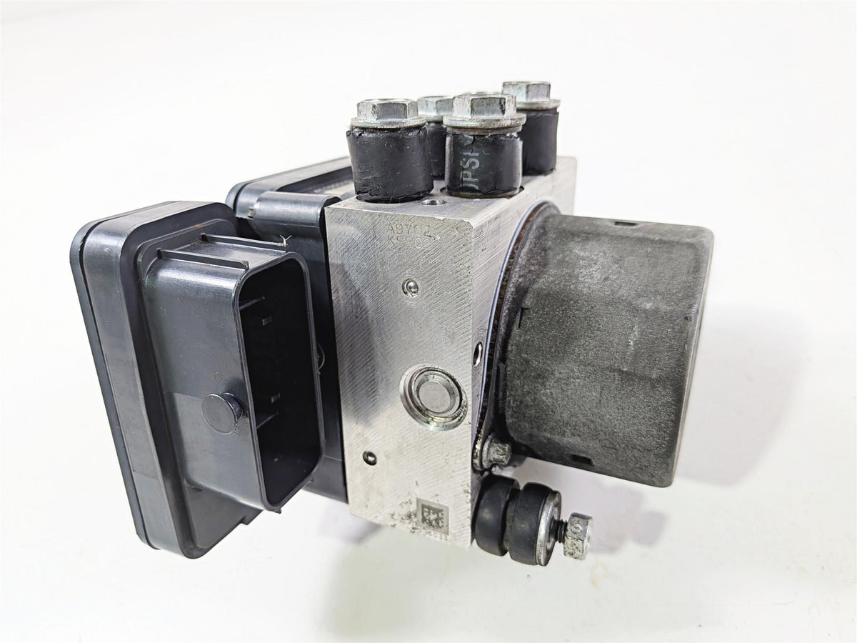 2015 Harley Touring FLTRUSE CVO Road Glide Abs Brake Pump Unit Module 41100013A-Mototech271