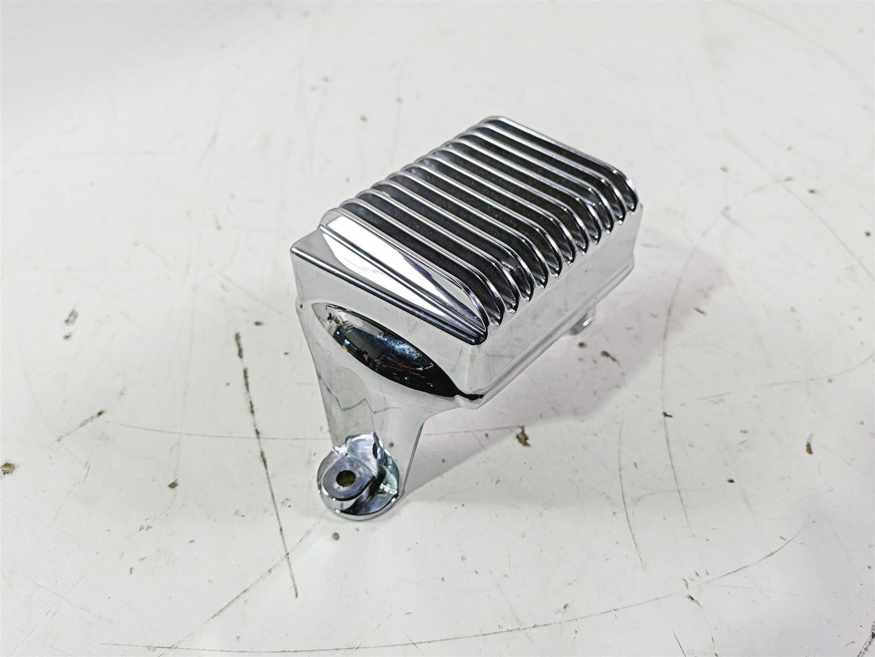 2007 Harley Touring FLHTCU SE CVO E-Glide Chrome Rectifier Regulator 74622-06 {{ shop.shopifyCountryName }} - Mototech271
