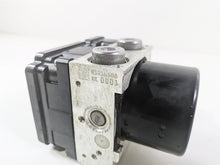 Load image into Gallery viewer, 2010 BMW R1200GS K25 Abs Brake Pump Unit Module 7715107 34517715109
