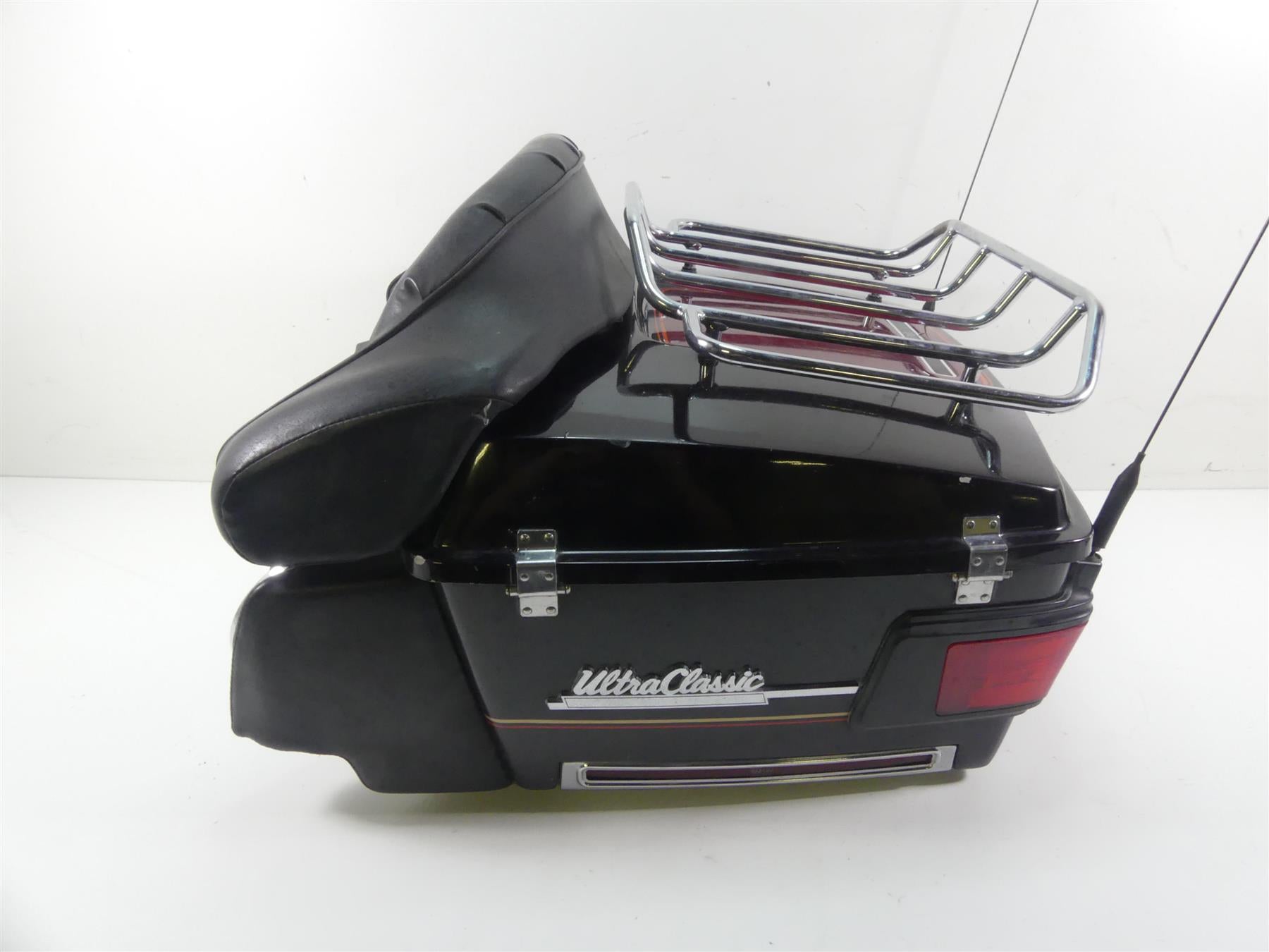 1995 Harley Touring FLHTCU Electra Glide Rear Trunk Tour Pak & Mount 53275-94 {{ shop.shopifyCountryName }} - Mototech271