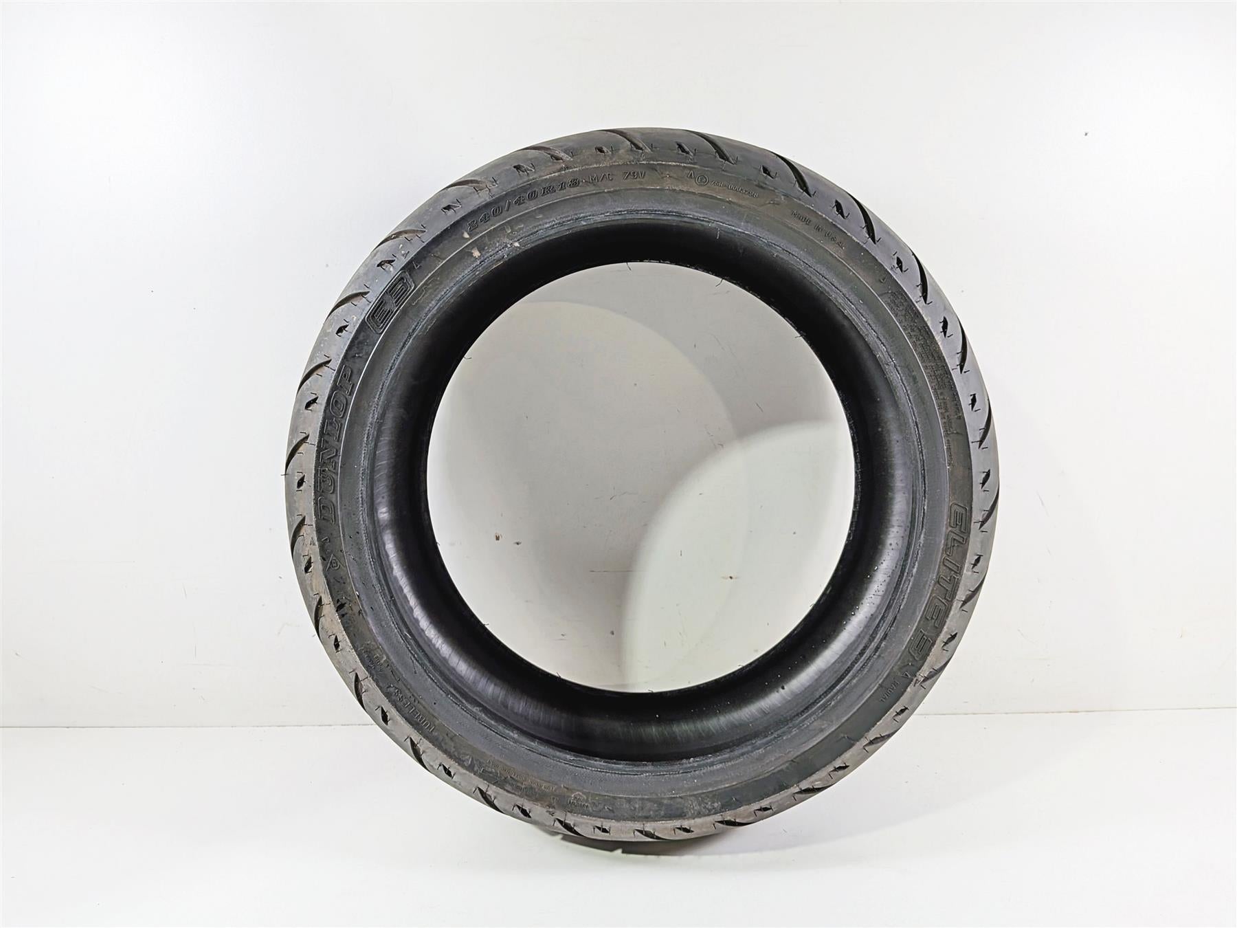 Used Rear Motorcycle Tire Dunlop Elite 3 240/40R18 669534 {{ shop.shopifyCountryName }} - Mototech271