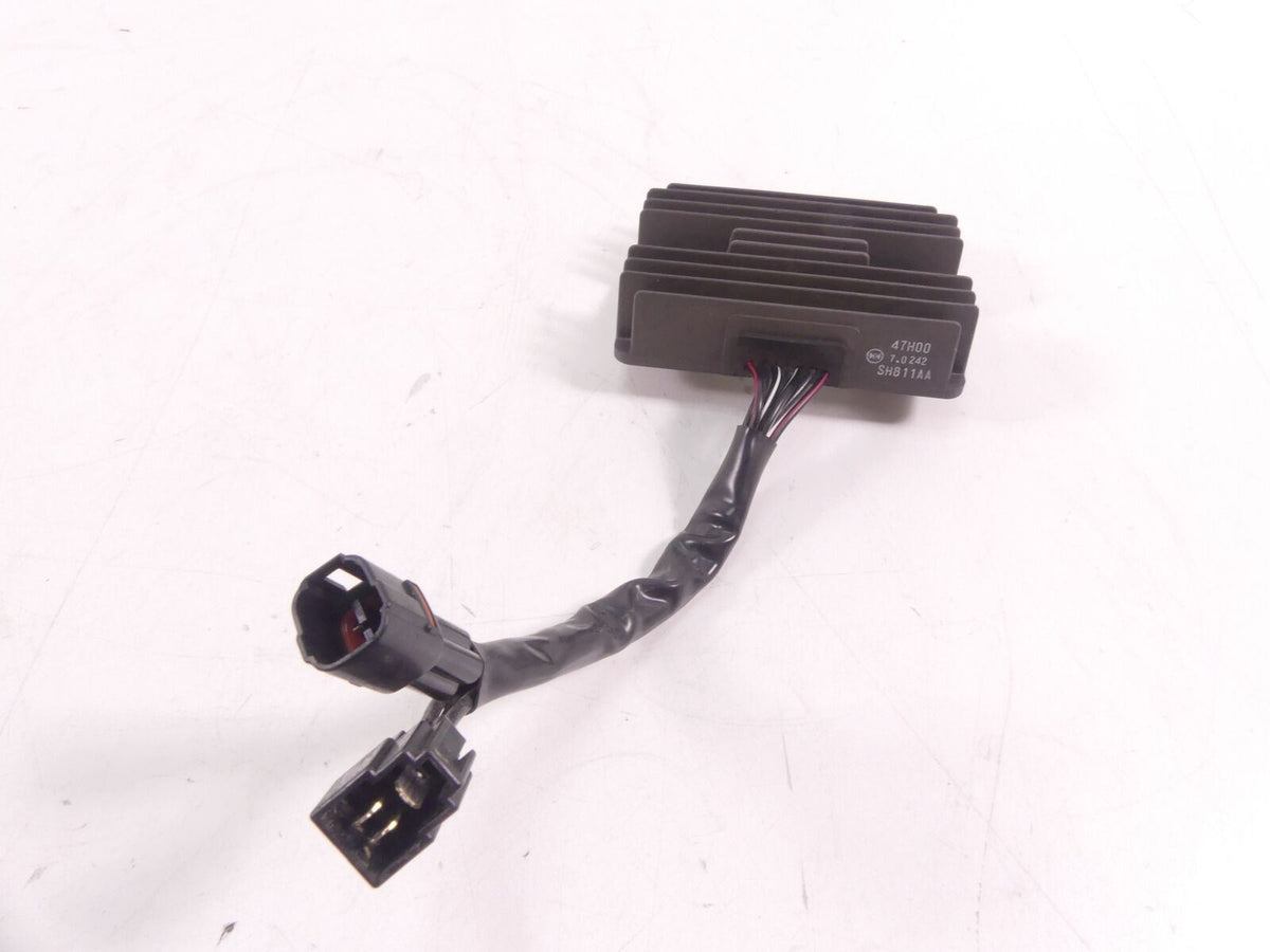 2018 Suzuki GSXR750 Rectifier Voltage Regulator 32800-47H00 {{ shop.shopifyCountryName }} - Mototech271