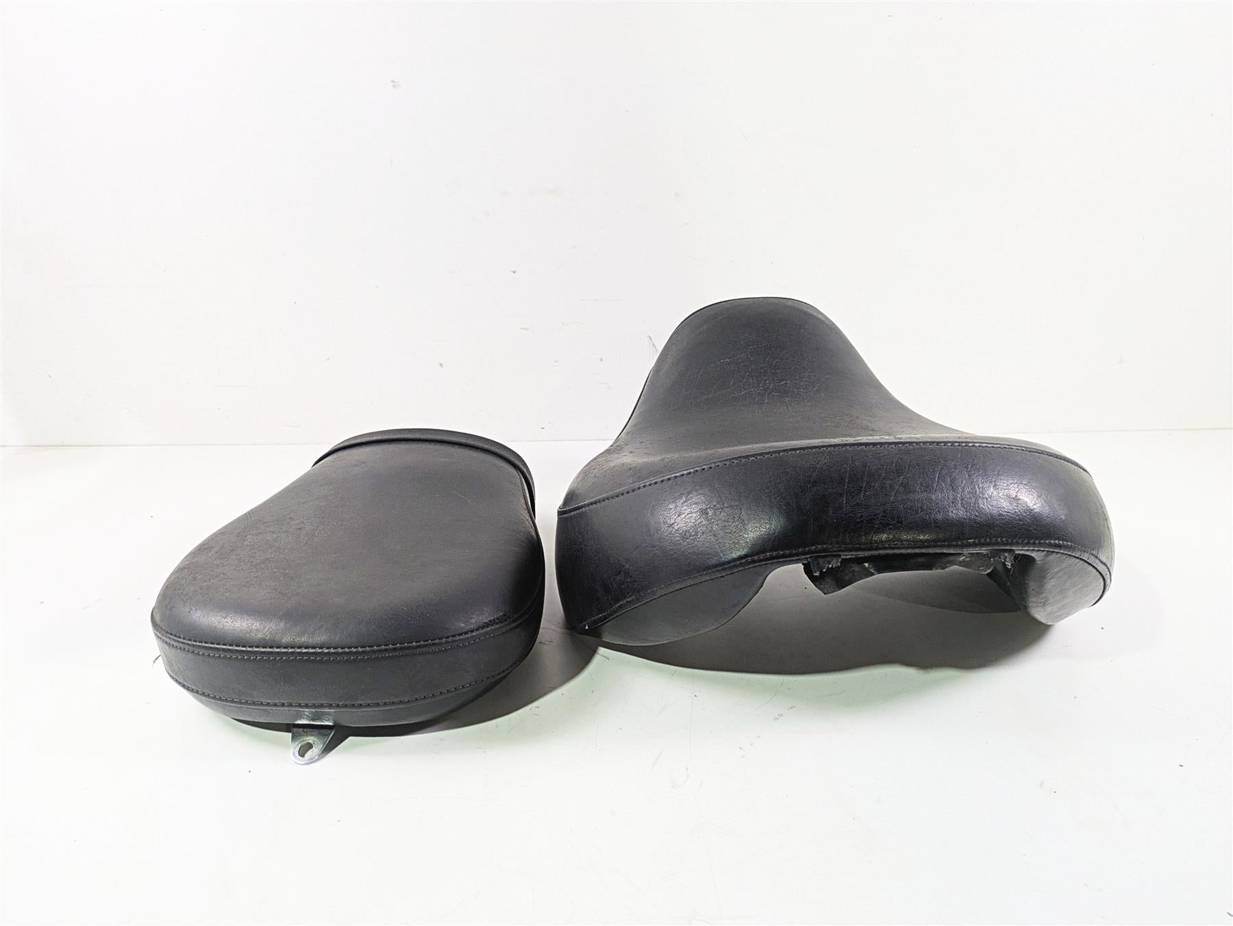 1999 Yamaha XV1600 Road Star Front Rear Seat Set 4WM-24710-00 4WM-24750-00 {{ shop.shopifyCountryName }} - Mototech271