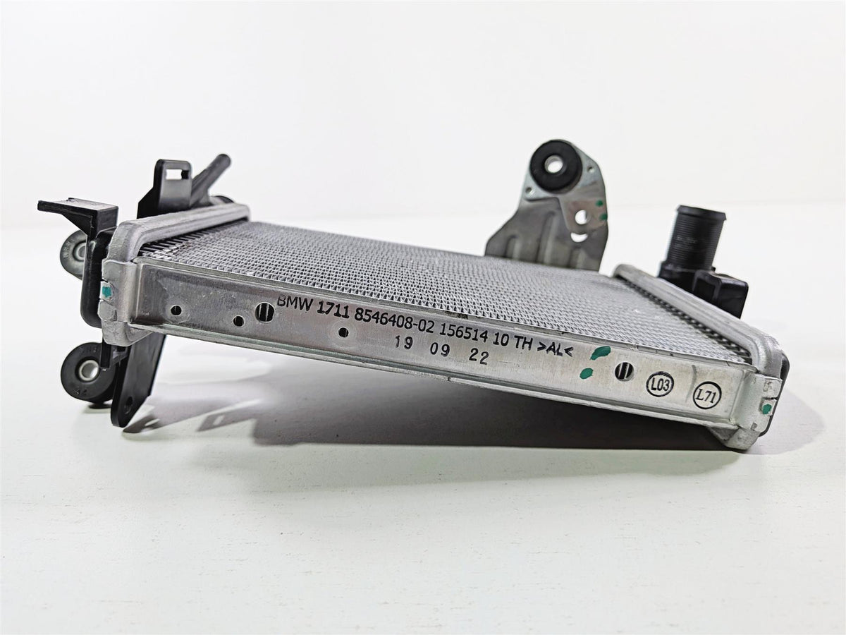 2023 BMW R1250RT RTP K52 Left Coolant Radiator - Broken Tab - Bent 17118546408 {{ shop.shopifyCountryName }} - Mototech271