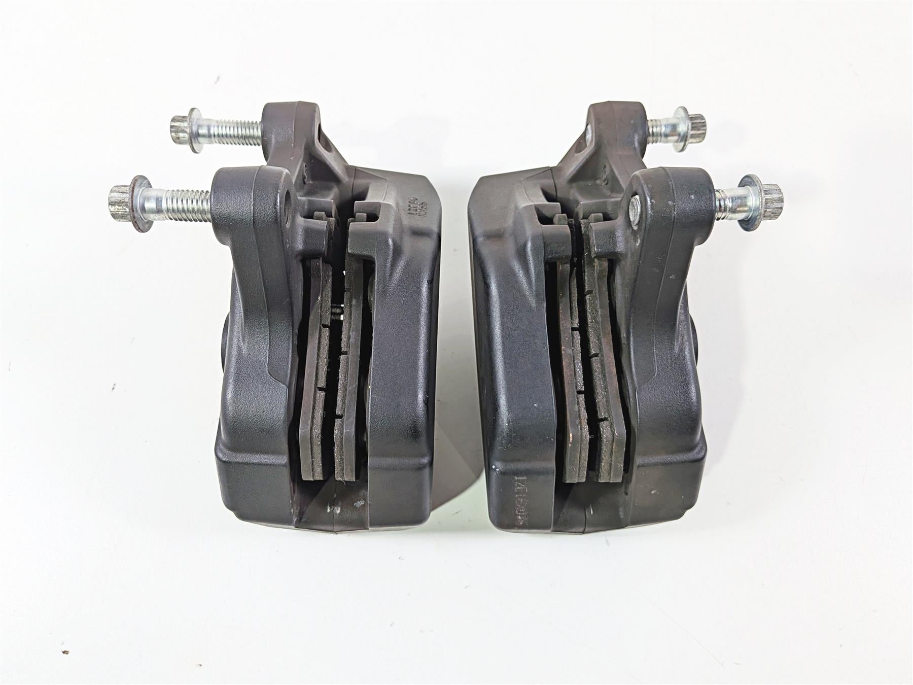 2013 Harley VRSCDX Night Rod Special Front Brake Caliper Set 44731-08 44732-08-Mototech271