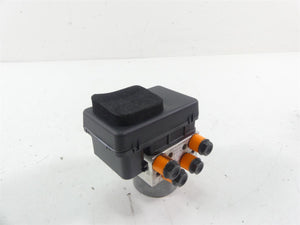 2015 Ducati Monster 1200 S Abs Brake Pump Pressure Module 54240441C | Mototech271