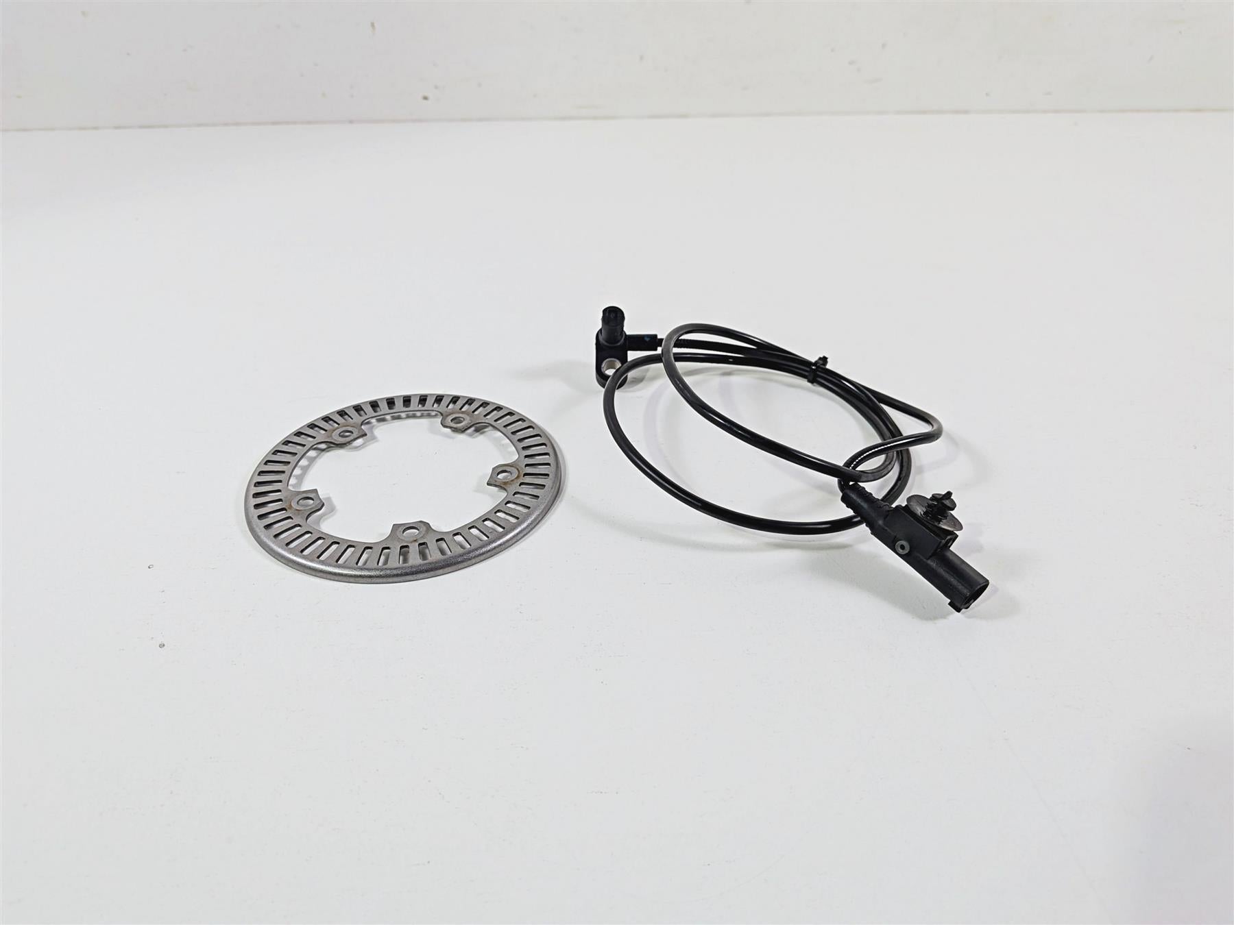 2023 BMW R nineT Scrambler K23 Front Abs Brake Wheel Speed Sensor 34529443105 {{ shop.shopifyCountryName }} - Mototech271
