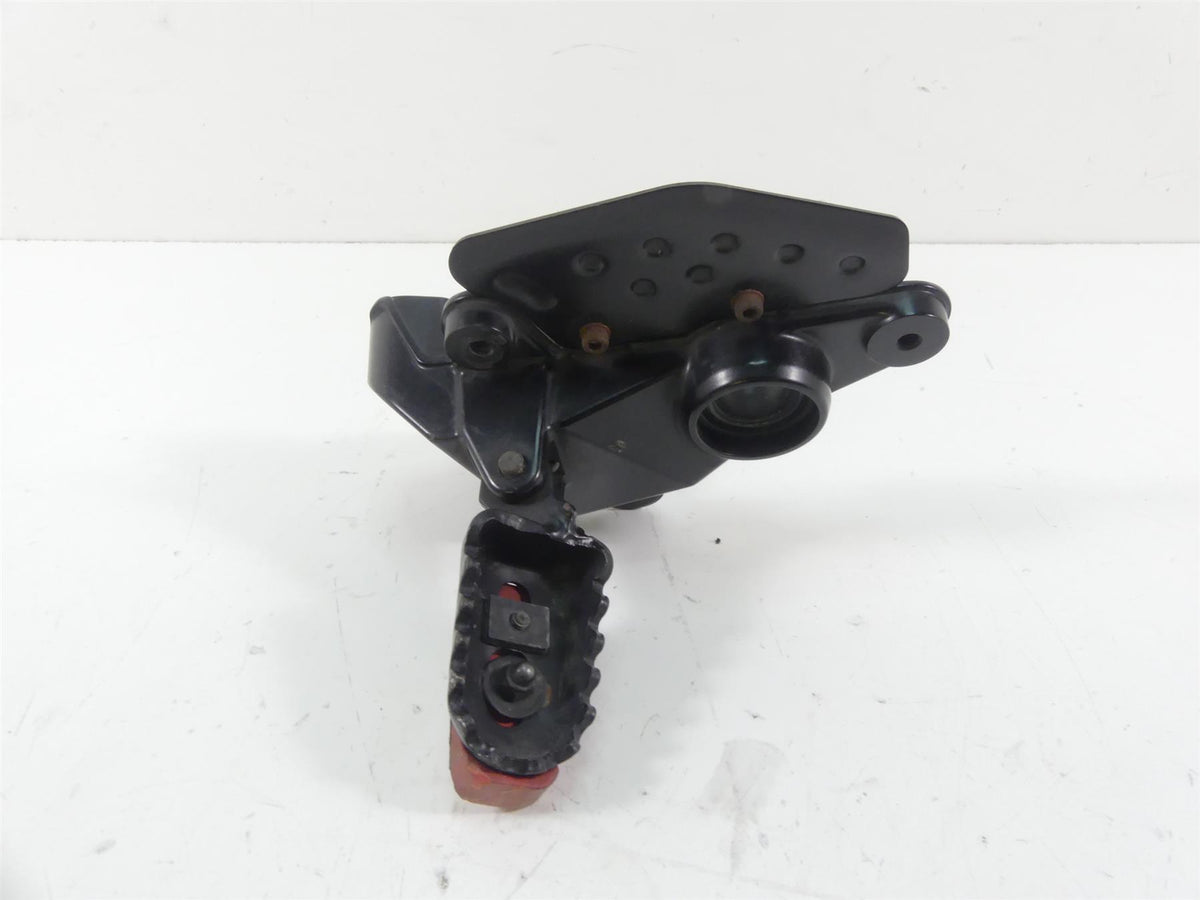 2011 Ducati Hypermotard 1100 SP Front Left Foot Peg Mount Rest 82411651A {{ shop.shopifyCountryName }} - Mototech271
