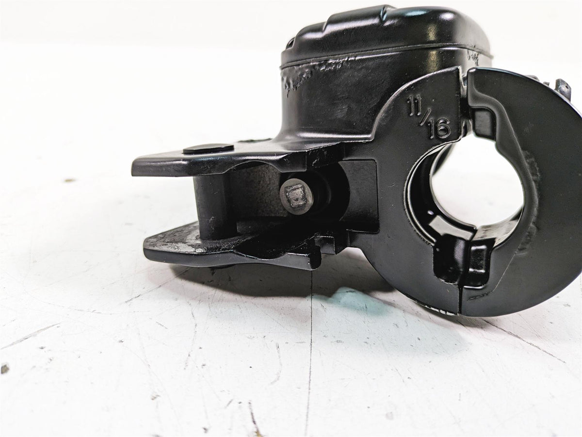 2015 Harley Touring FLHXS Street Glide Clutch Master Cylinder 11/16" 36700056C {{ shop.shopifyCountryName }} - Mototech271
