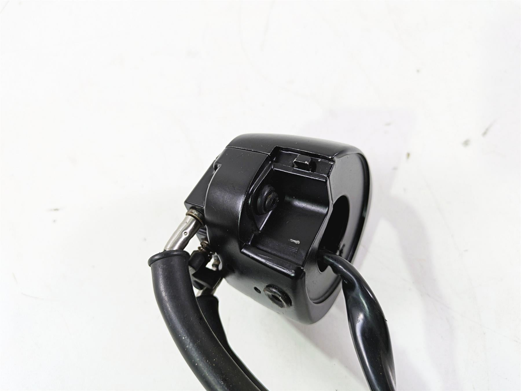 2010 Harley VRSCF Muscle Rod Right Hand Control Switch READ 71684-06A 71683-06A {{ shop.shopifyCountryName }} - Mototech271