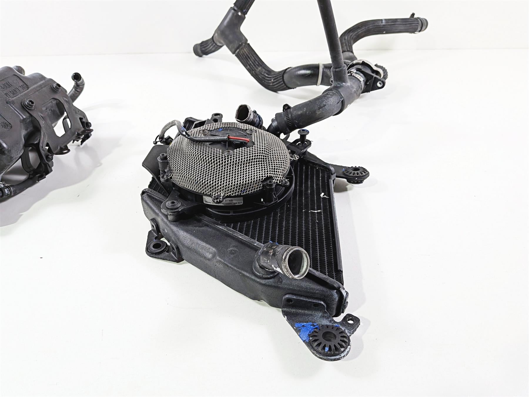 2015 Ducati Diavel Dark Right Coolant Radiator Fan Set 54840881B-Mototech271
