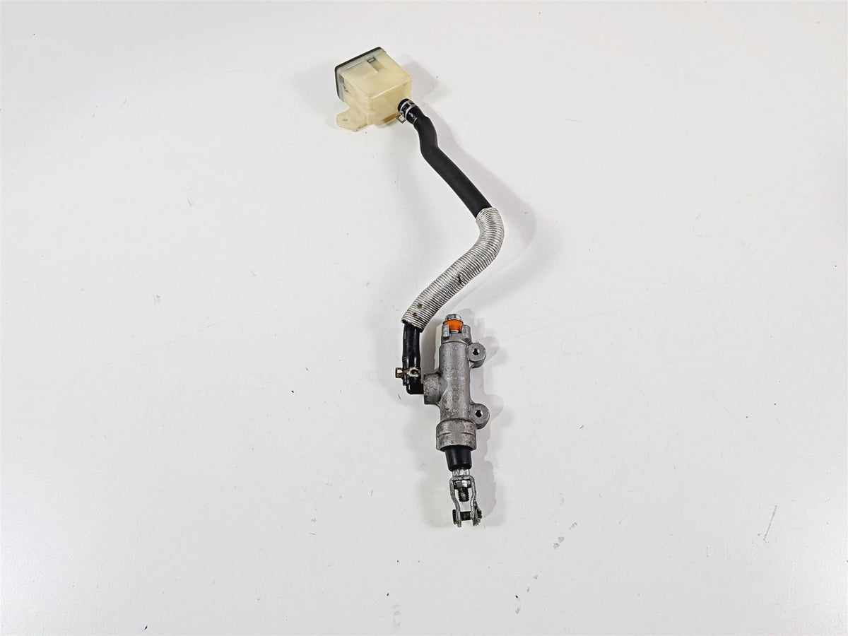 2014 Suzuki M109R VZR1800 Boulevard Rear Brake Master Cylinder 69600-48G00 {{ shop.shopifyCountryName }} - Mototech271